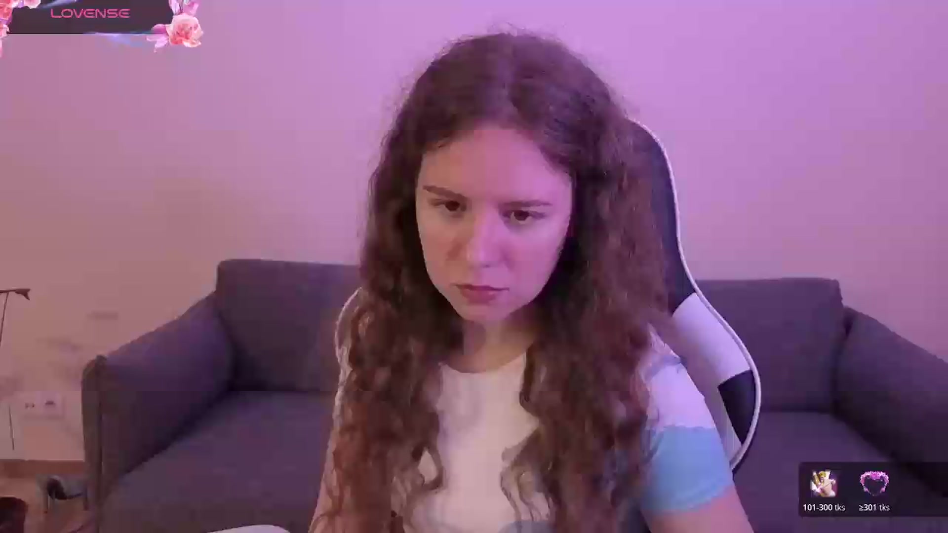 Gallery image thumbnail from BlueFlowerr's myfreecams stream on, 06/11/2026, 17:46 image 2 of 20