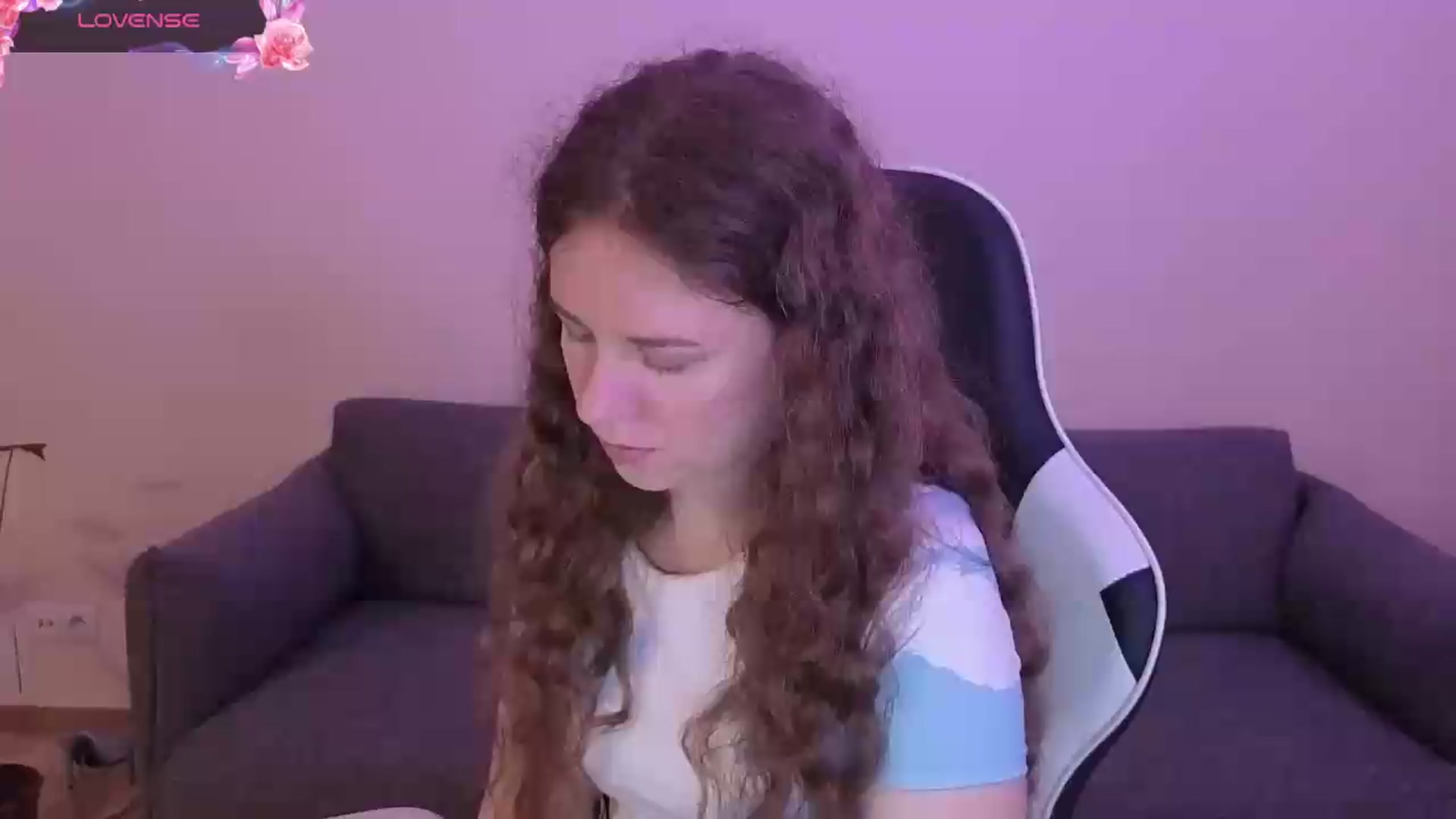 Gallery image thumbnail from BlueFlowerr's myfreecams stream on, 06/11/2026, 17:46 image 6 of 20
