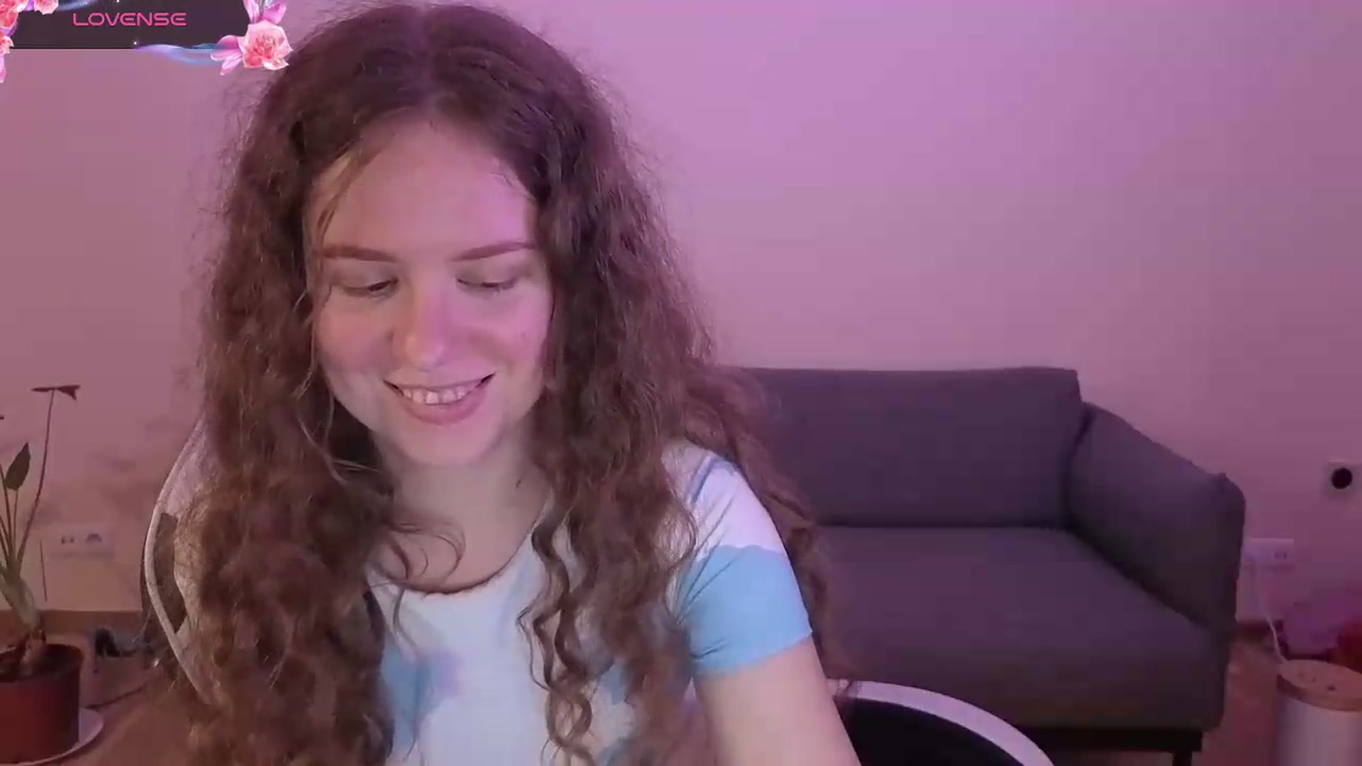 Gallery image thumbnail from BlueFlowerr's myfreecams stream on, 06/11/2026, 20:25 image 8 of 20
