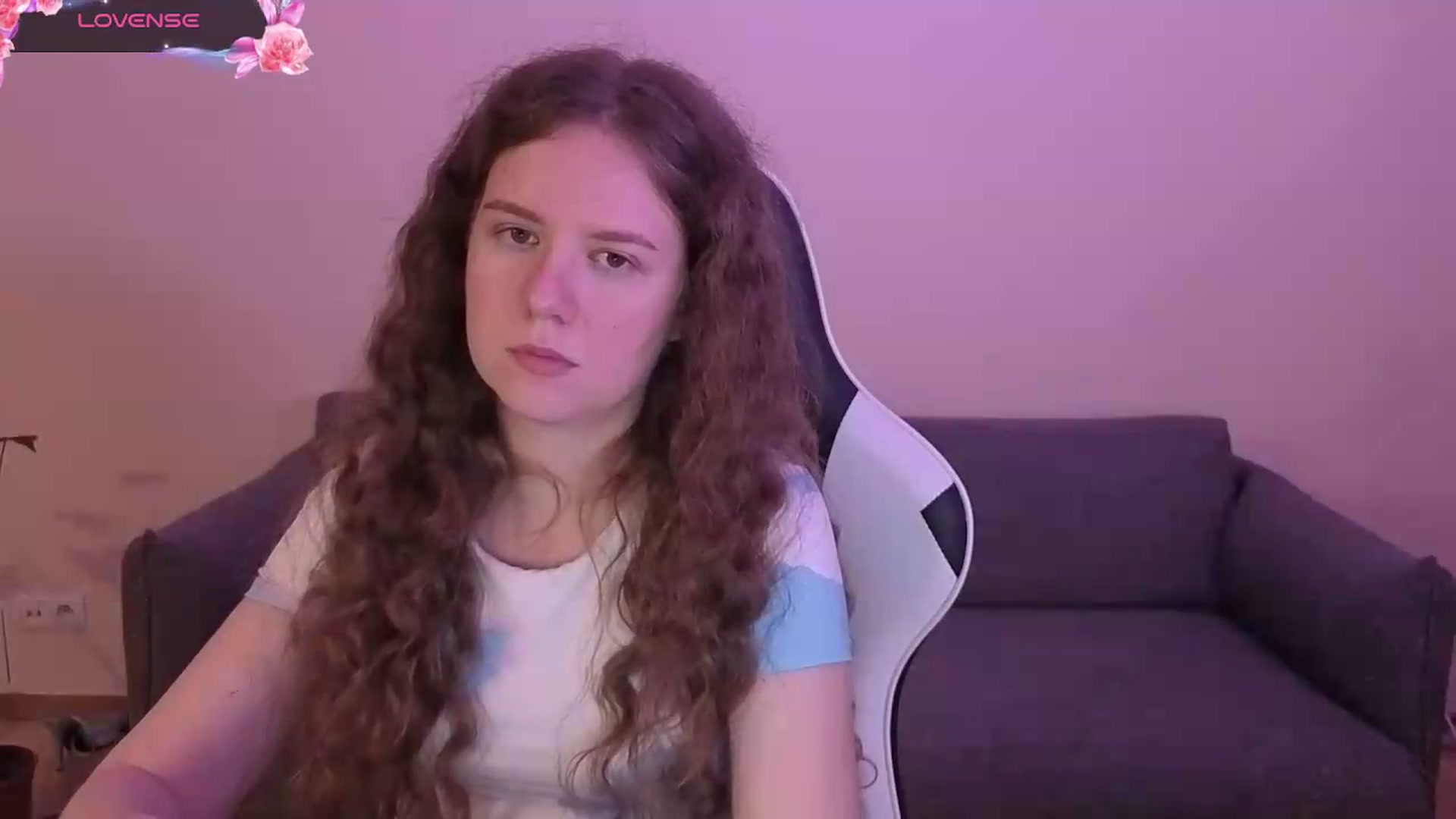 Gallery image thumbnail from BlueFlowerr's myfreecams stream on, 06/11/2026, 20:25 image 3 of 20