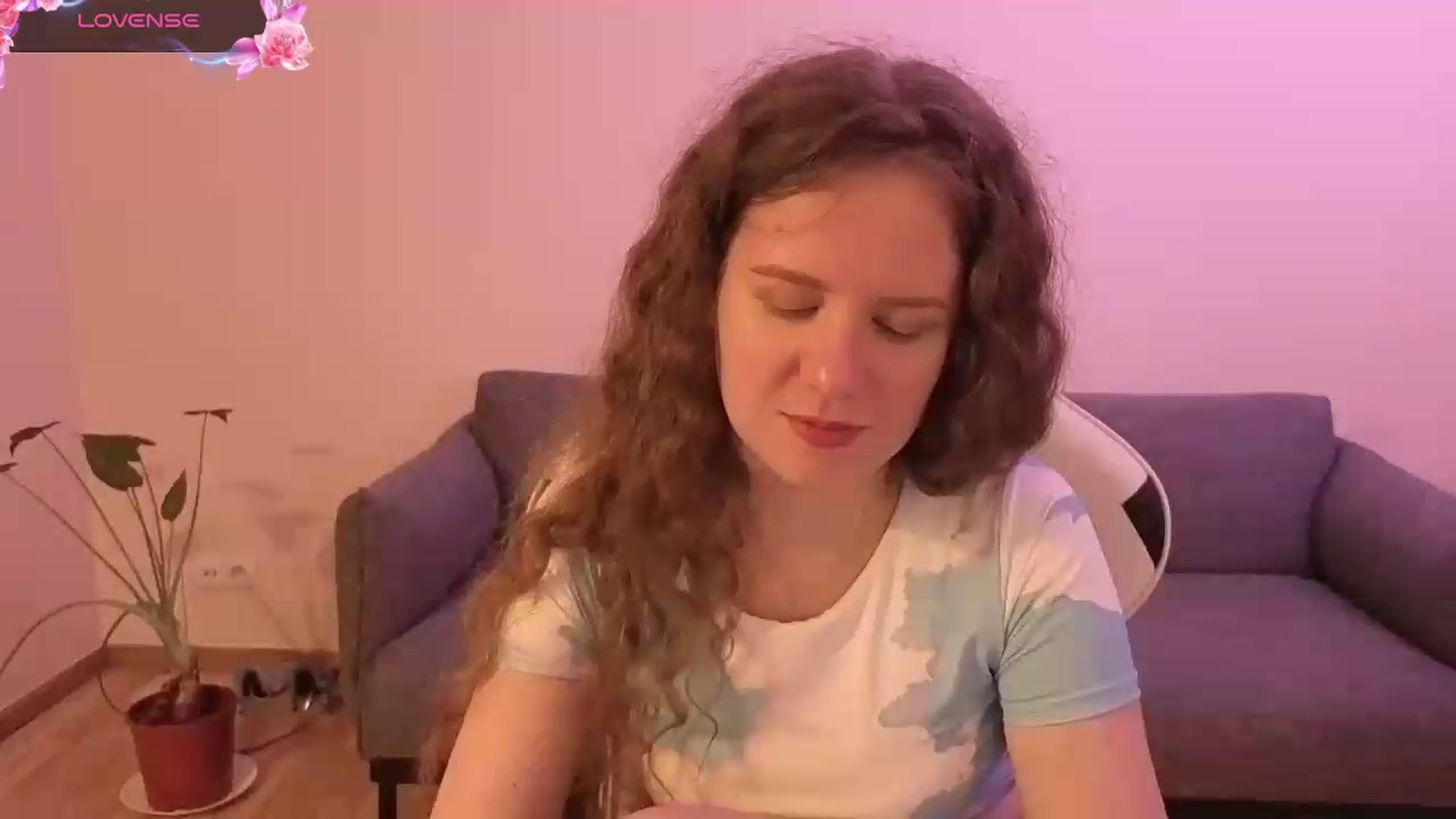 Gallery image thumbnail from BlueFlowerr's myfreecams stream on, 06/11/2026, 22:10 image 17 of 20