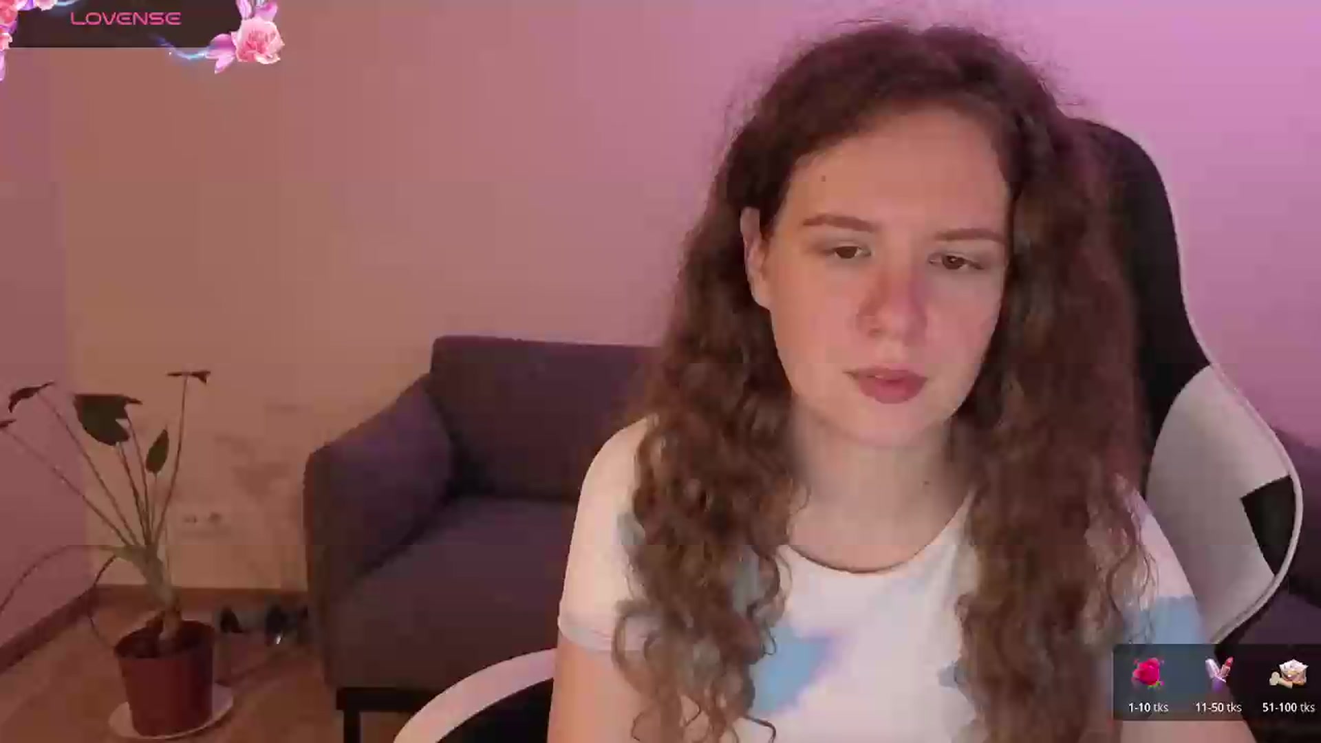 Gallery image thumbnail from BlueFlowerr's myfreecams stream on, 06/11/2026, 22:10 image 1 of 20