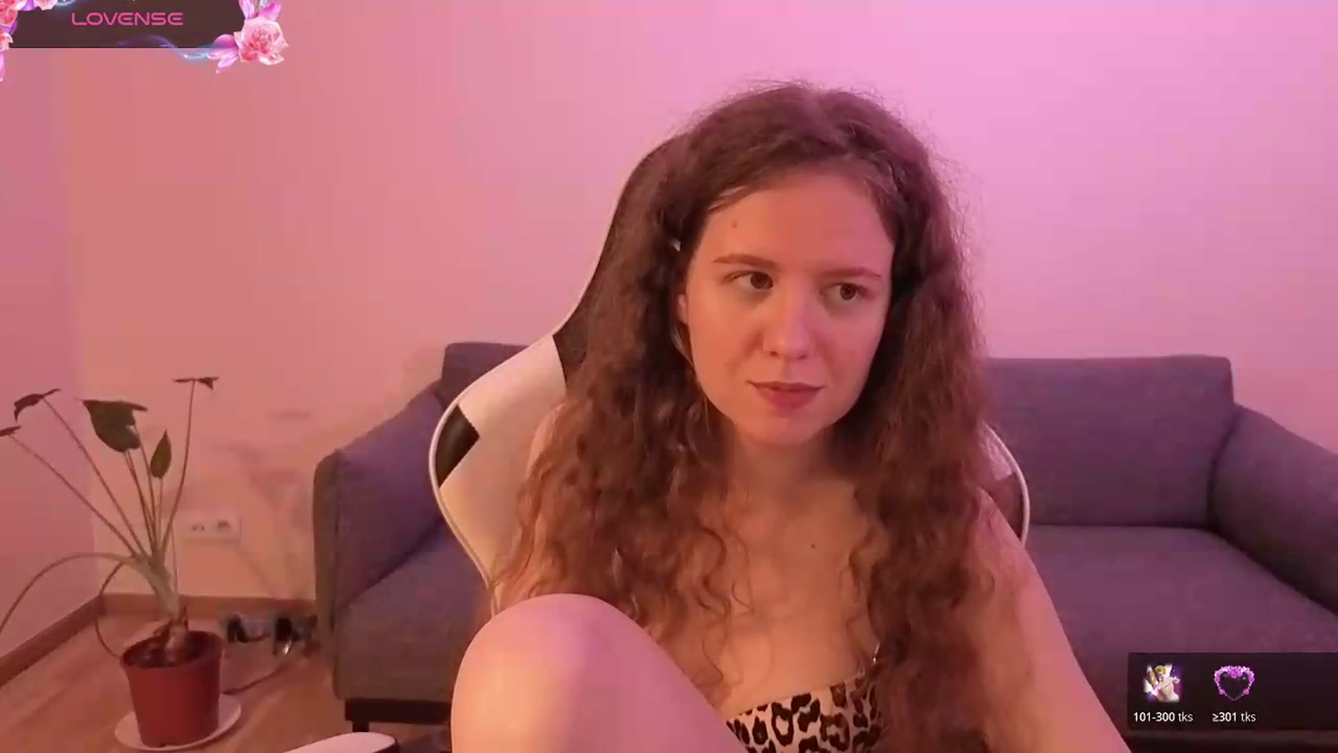 Gallery image thumbnail from BlueFlowerr's myfreecams stream on, 06/12/2026, 24:30 image 20 of 20