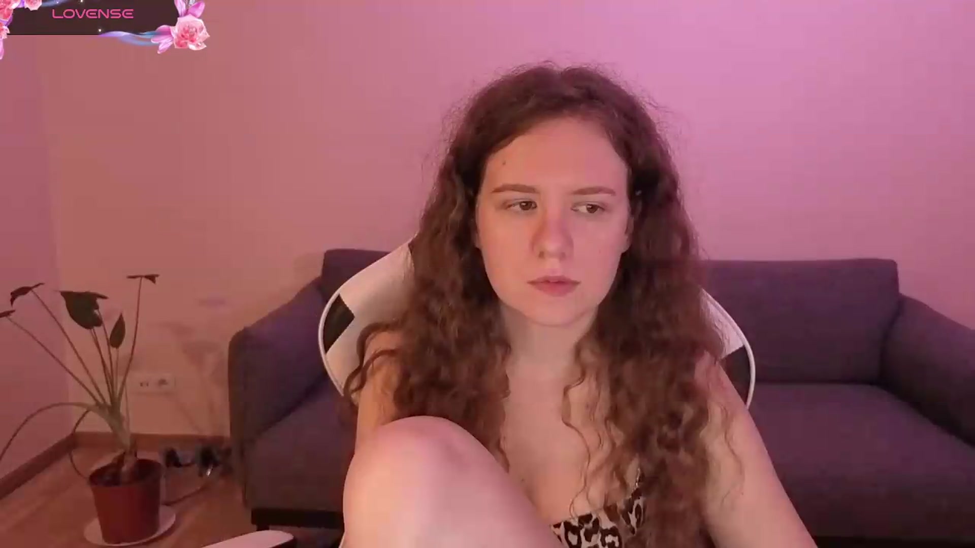 Gallery image thumbnail from BlueFlowerr's myfreecams stream on, 06/12/2026, 24:30 image 19 of 20