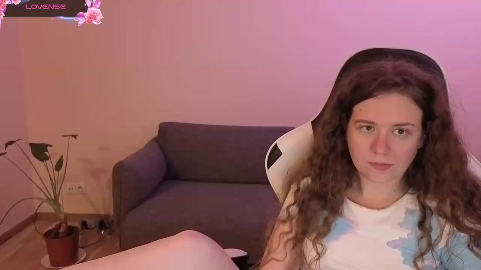 Gallery image thumbnail from BlueFlowerr's myfreecams stream on, 06/12/2026, 24:30 image 3 of 20