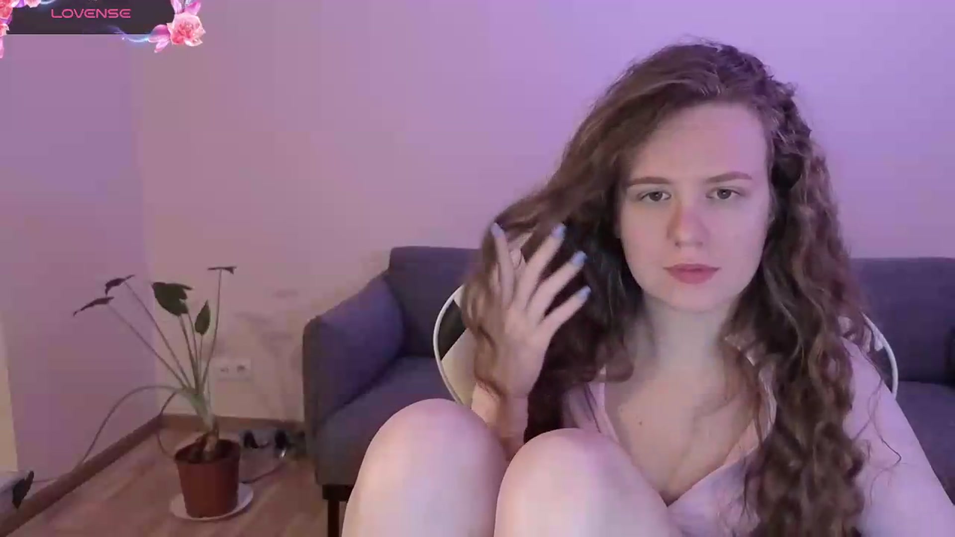 Gallery image thumbnail from BlueFlowerr's myfreecams stream on, 06/12/2026, 20:10 image 14 of 20