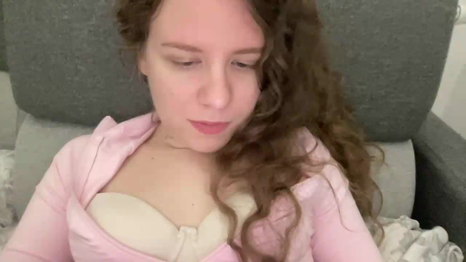 Gallery image thumbnail from BlueFlowerr's myfreecams stream on, 06/13/2026, 02:10 image 19 of 20