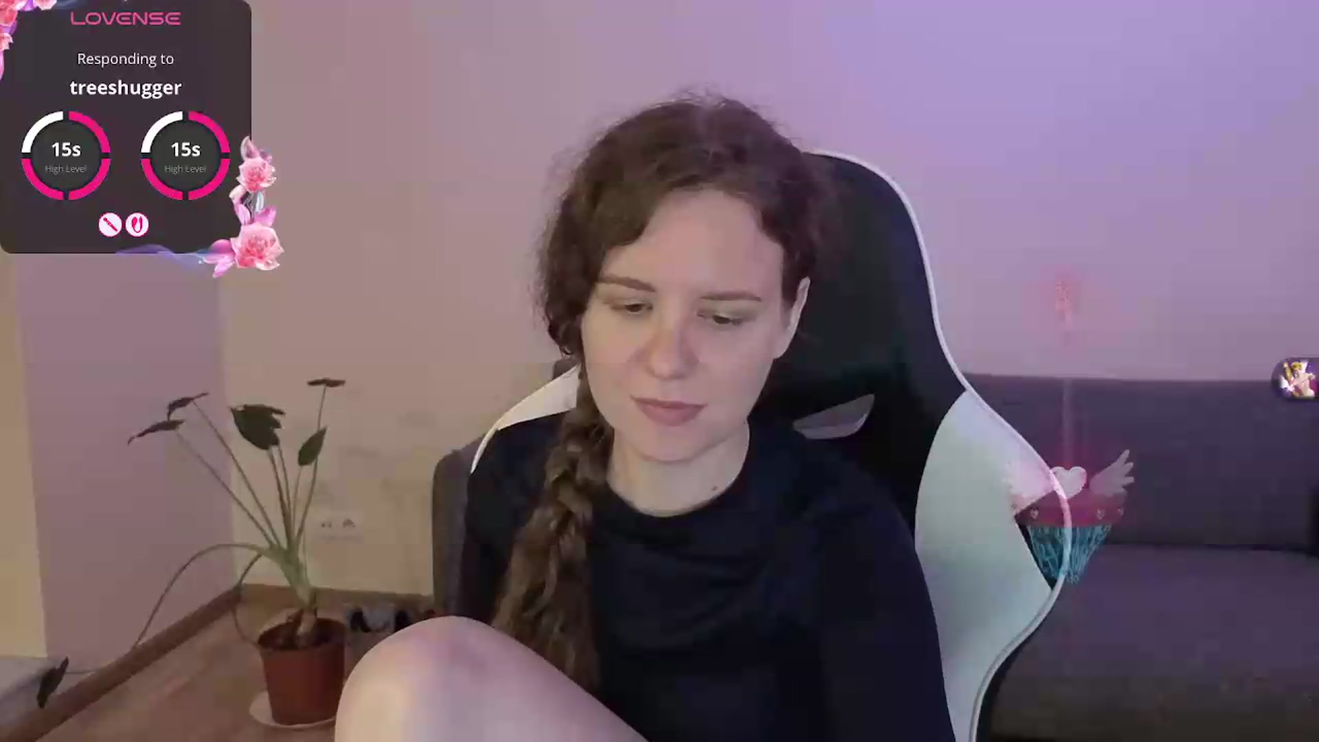 Gallery image thumbnail from BlueFlowerr's myfreecams stream on, 06/13/2026, 21:02 image 19 of 20