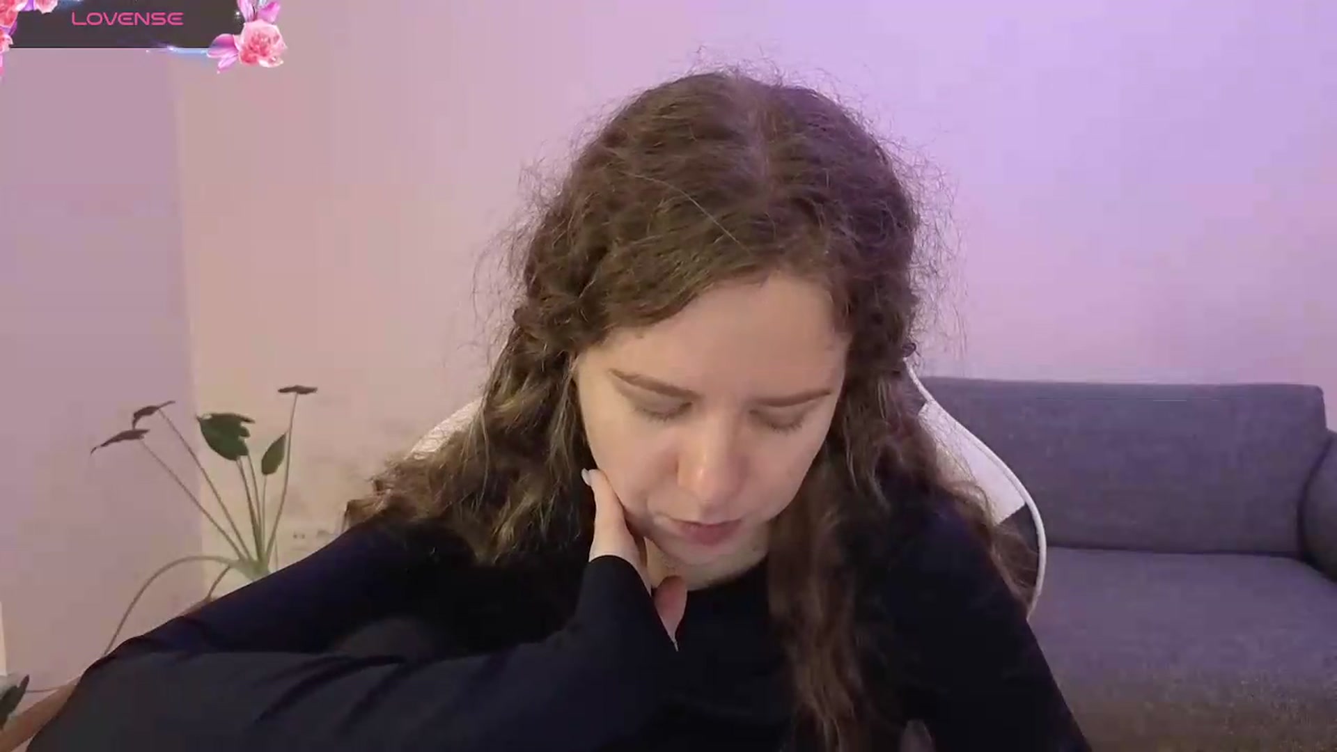 Gallery image thumbnail from BlueFlowerr's myfreecams stream on, 06/13/2026, 21:02 image 13 of 20