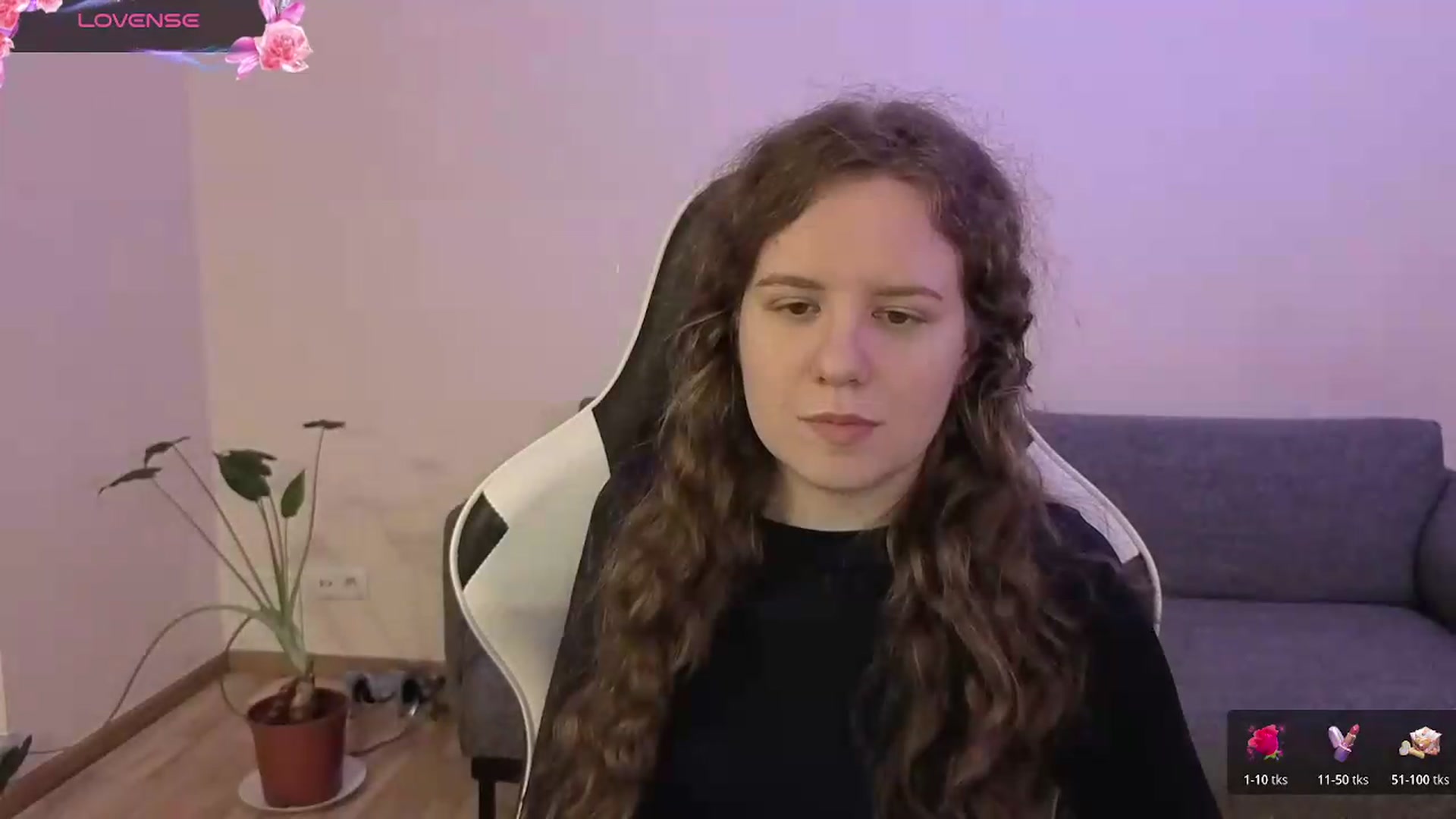 Gallery image thumbnail from BlueFlowerr's myfreecams stream on, 06/13/2026, 21:02 image 10 of 20
