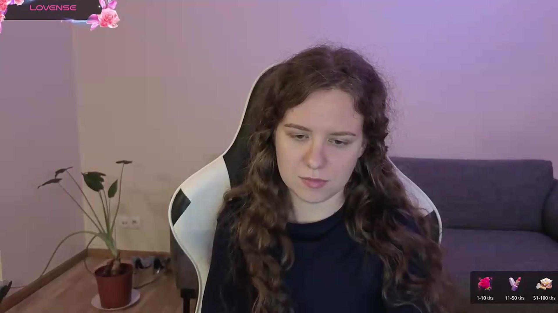 Gallery image thumbnail from BlueFlowerr's myfreecams stream on, 06/13/2026, 21:02 image 11 of 20