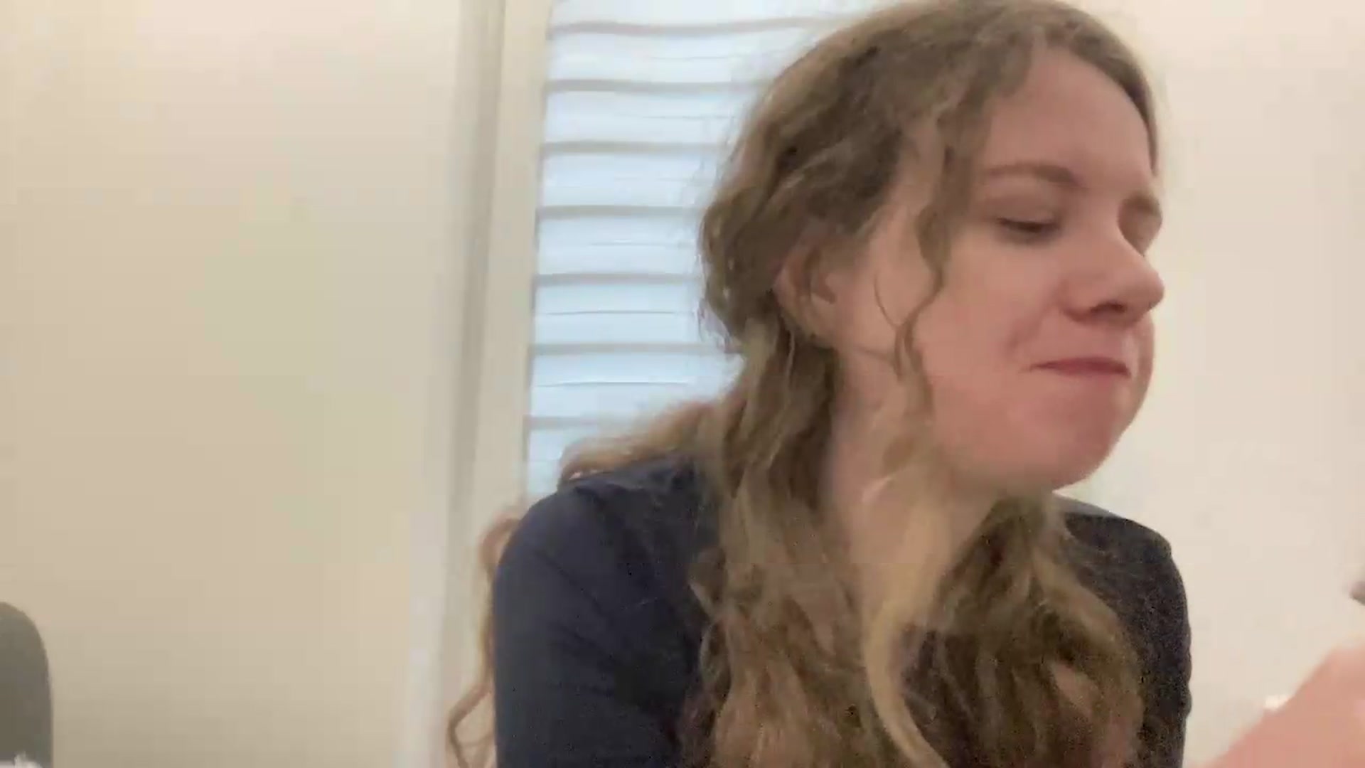 Gallery image thumbnail from BlueFlowerr's myfreecams stream on, 06/14/2026, 03:22 image 9 of 20