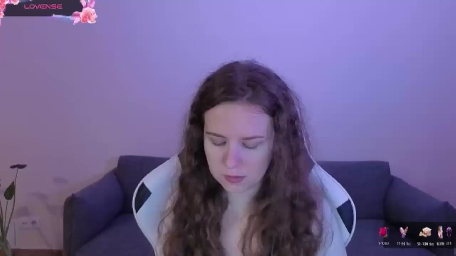 Gallery image thumbnail from BlueFlowerr's myfreecams stream on, 06/14/2026, 17:27 image 3 of 20