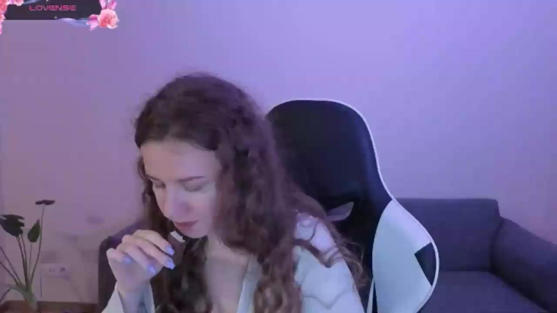 Gallery image thumbnail from BlueFlowerr's myfreecams stream on, 06/14/2026, 19:23 image 1 of 20