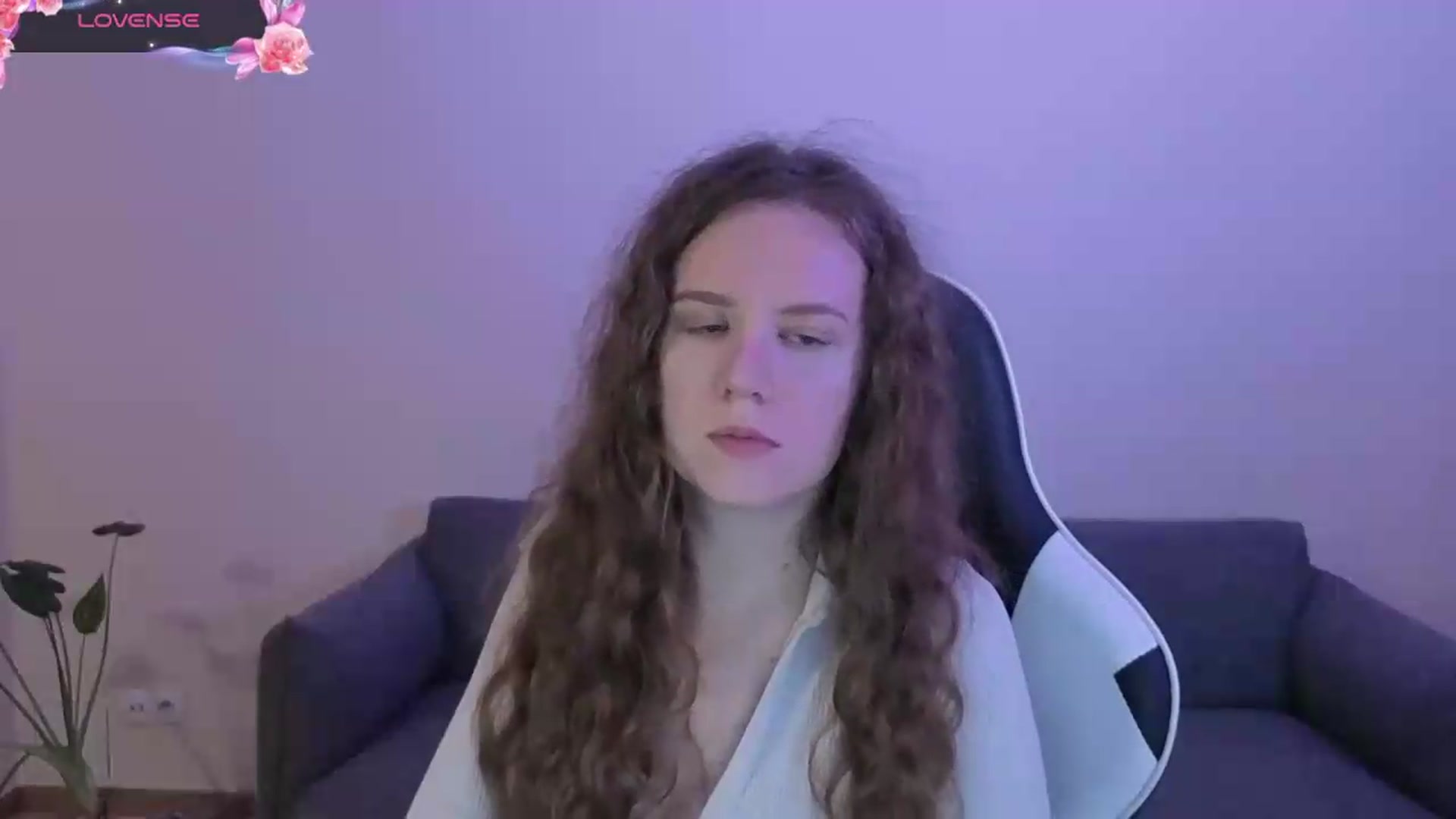 Gallery image thumbnail from BlueFlowerr's myfreecams stream on, 06/14/2026, 19:23 image 8 of 20