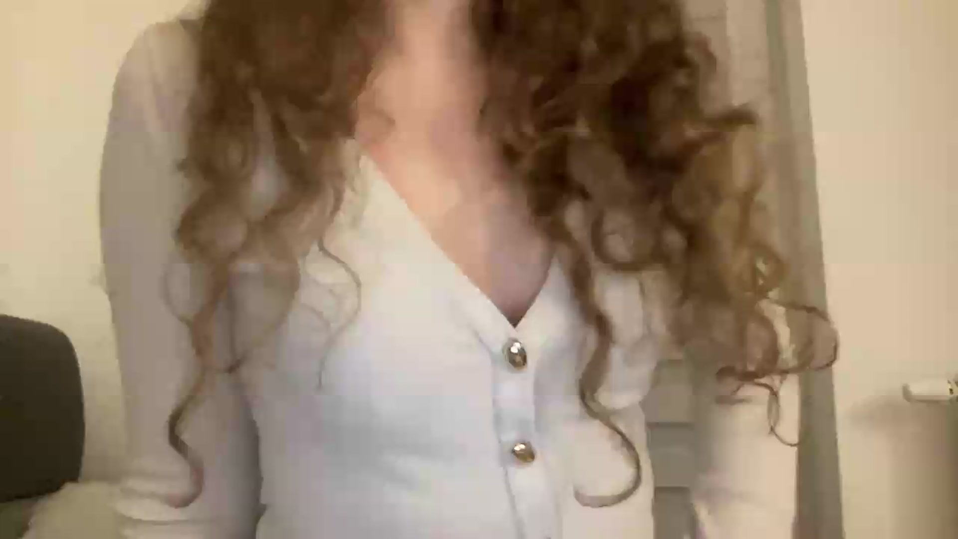 Gallery image thumbnail from BlueFlowerr's myfreecams stream on, 06/15/2026, 02:27 image 15 of 20