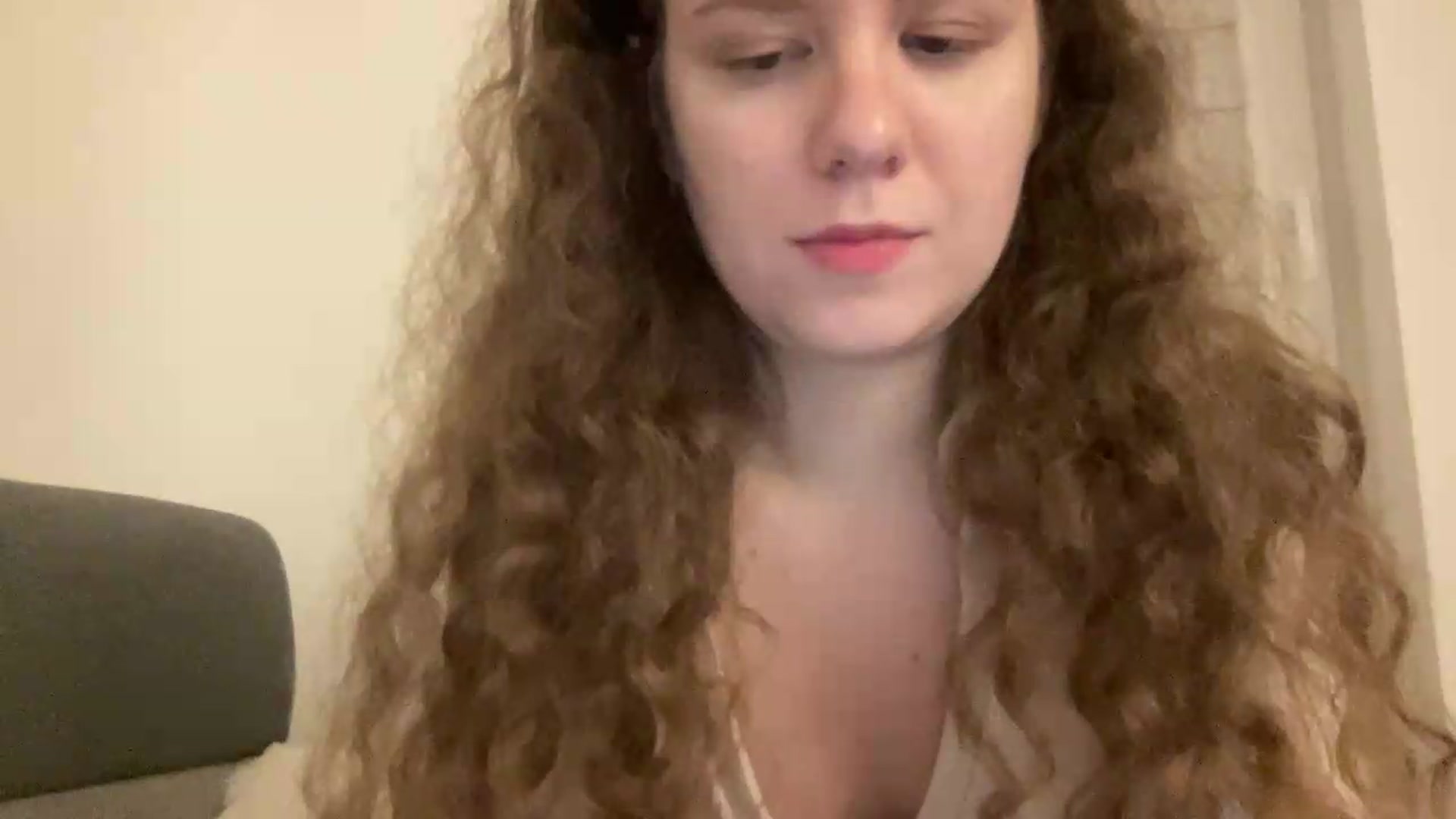 Gallery image thumbnail from BlueFlowerr's myfreecams stream on, 06/15/2026, 02:27 image 3 of 20