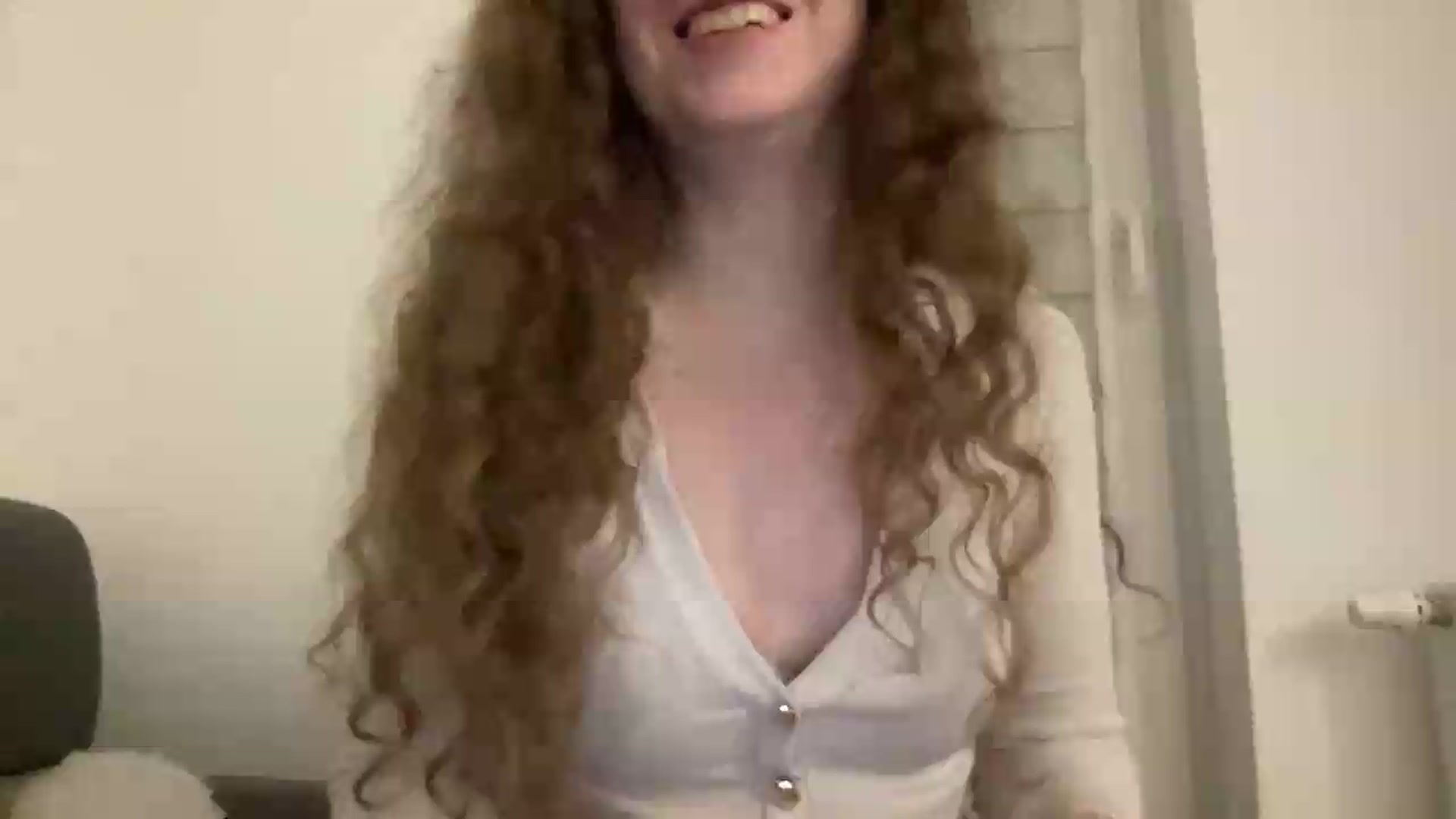 Gallery image thumbnail from BlueFlowerr's myfreecams stream on, 06/15/2026, 02:27 image 11 of 20