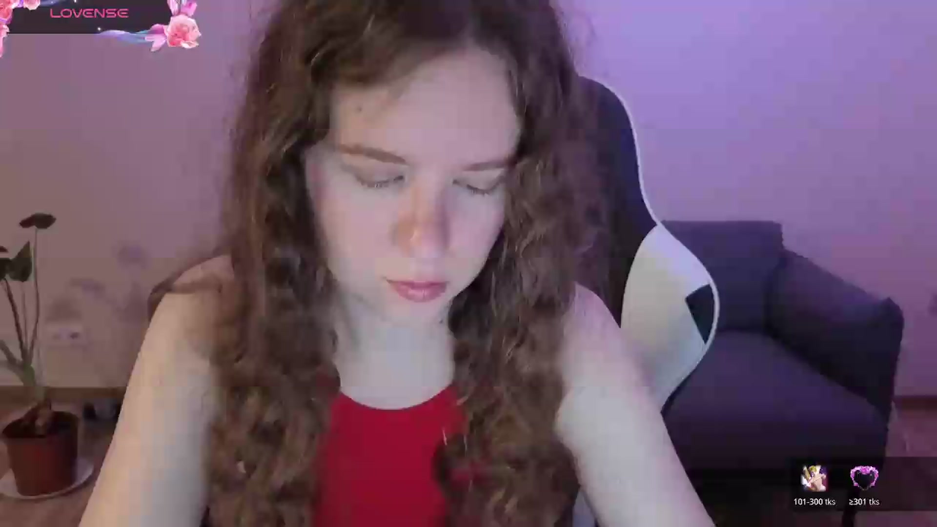 Gallery image thumbnail from BlueFlowerr's myfreecams stream on, 06/18/2026, 17:38 image 1 of 20