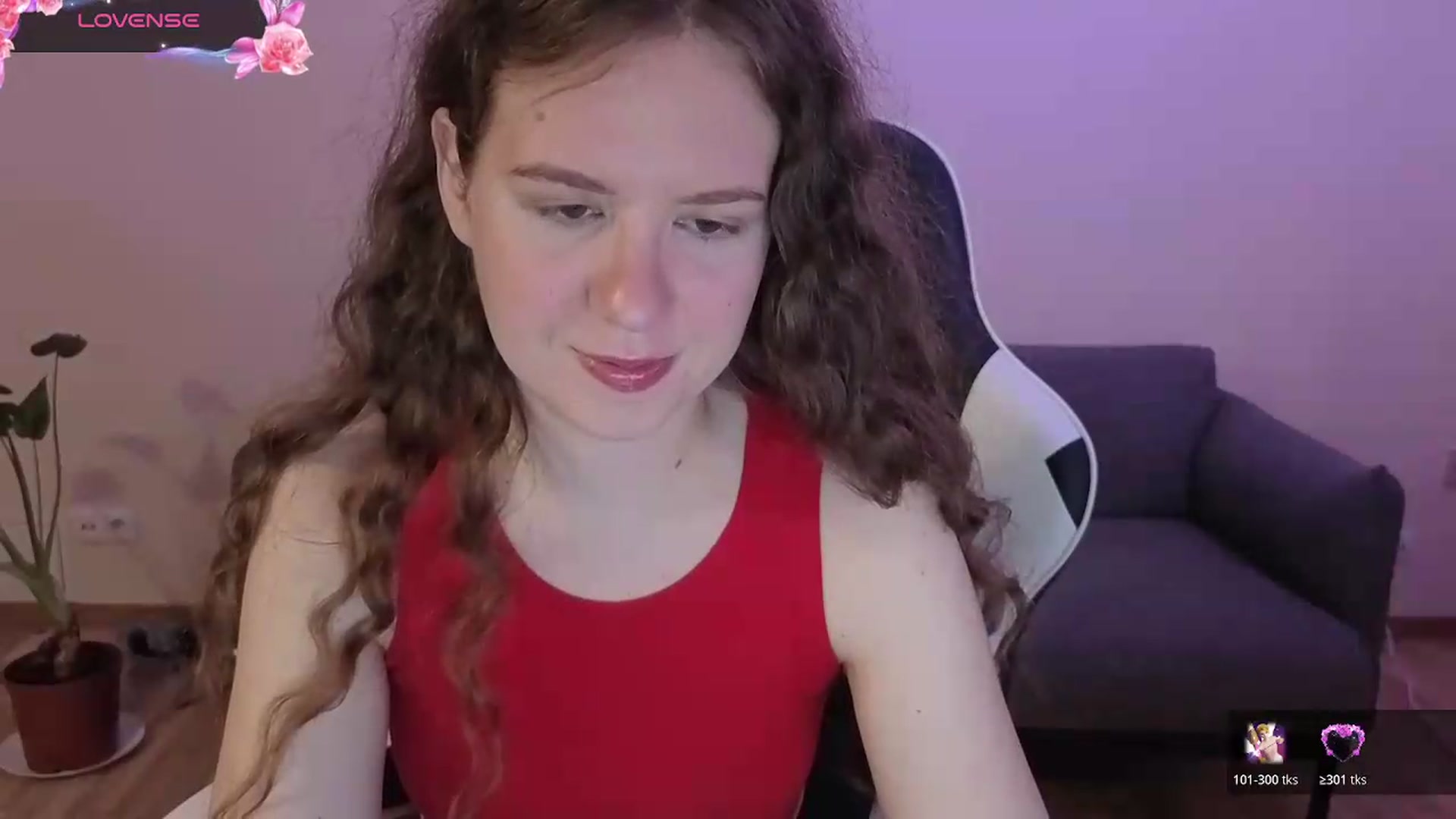 Gallery image thumbnail from BlueFlowerr's myfreecams stream on, 06/18/2026, 17:38 image 5 of 20