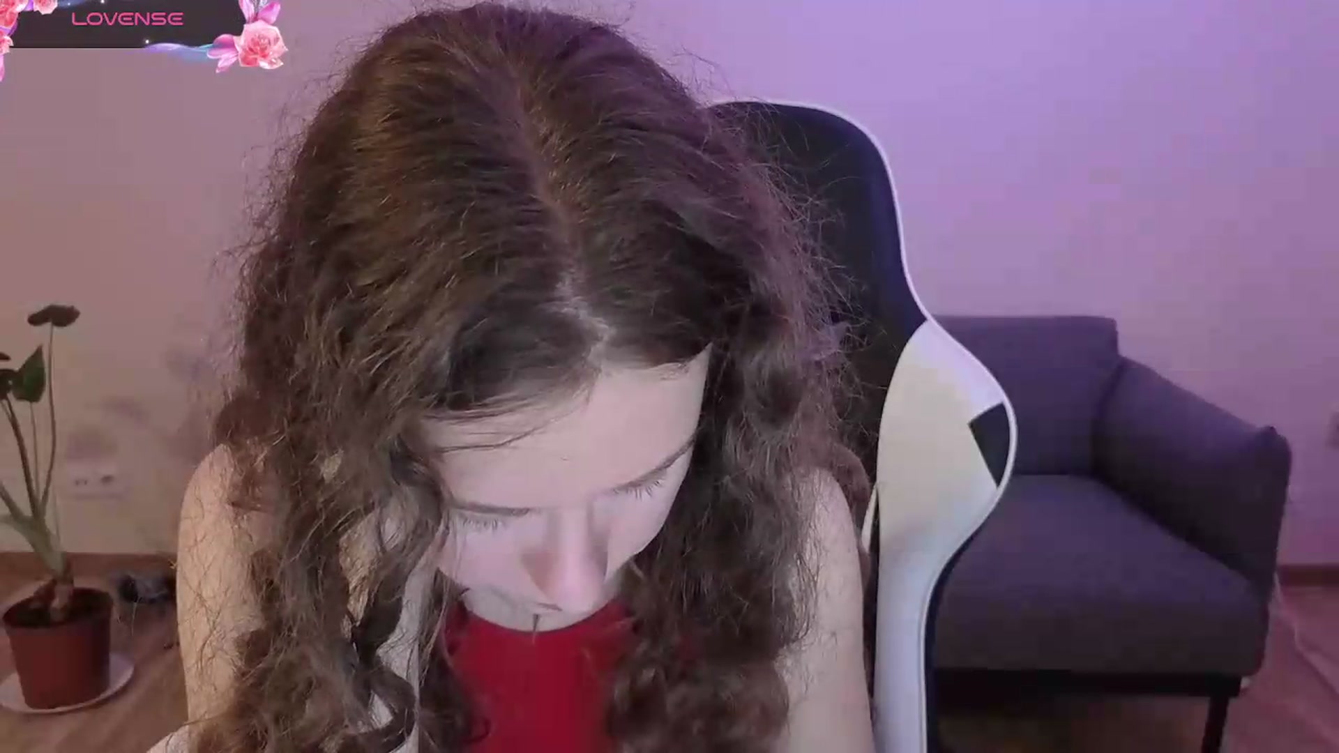 Gallery image thumbnail from BlueFlowerr's myfreecams stream on, 06/18/2026, 17:38 image 3 of 20