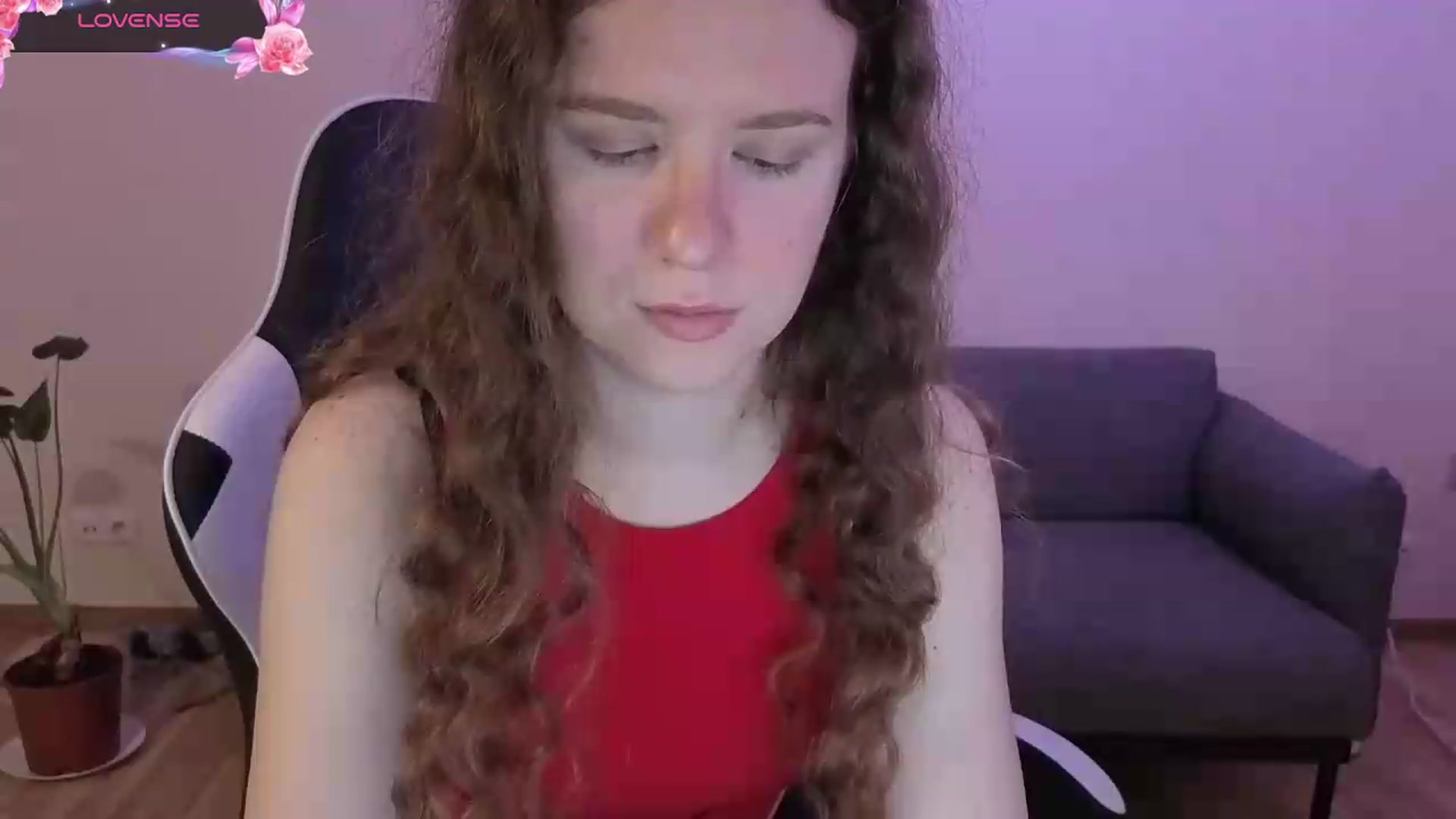 Gallery image thumbnail from BlueFlowerr's myfreecams stream on, 06/18/2026, 17:38 image 19 of 20