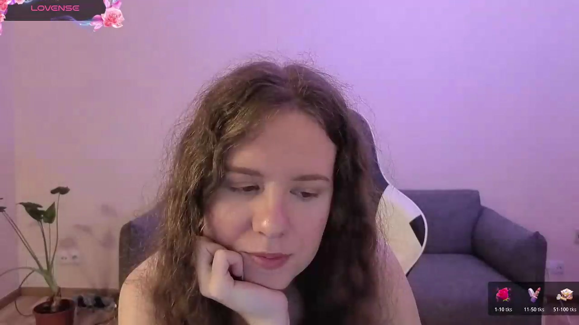 Gallery image thumbnail from BlueFlowerr's myfreecams stream on, 06/18/2026, 18:04 image 4 of 20