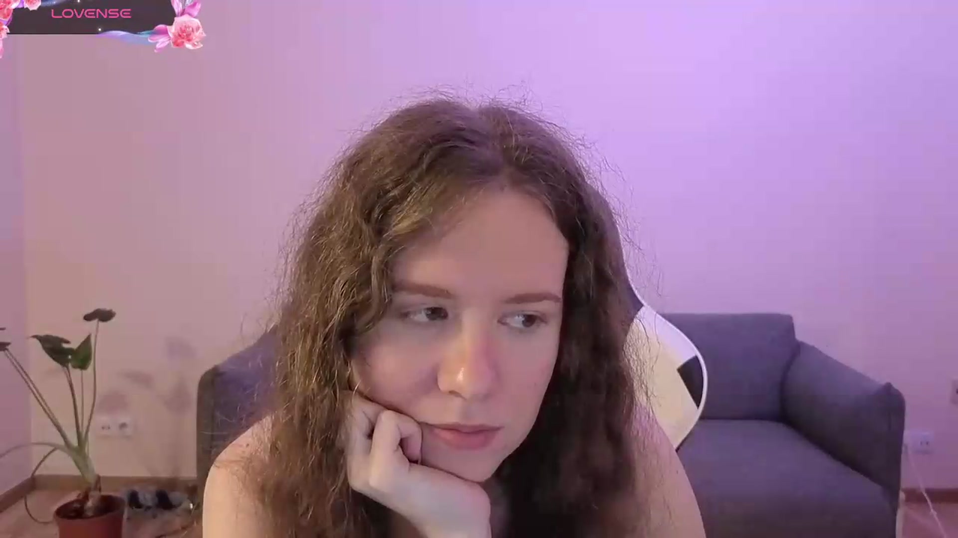 Gallery image thumbnail from BlueFlowerr's myfreecams stream on, 06/18/2026, 18:04 image 5 of 20