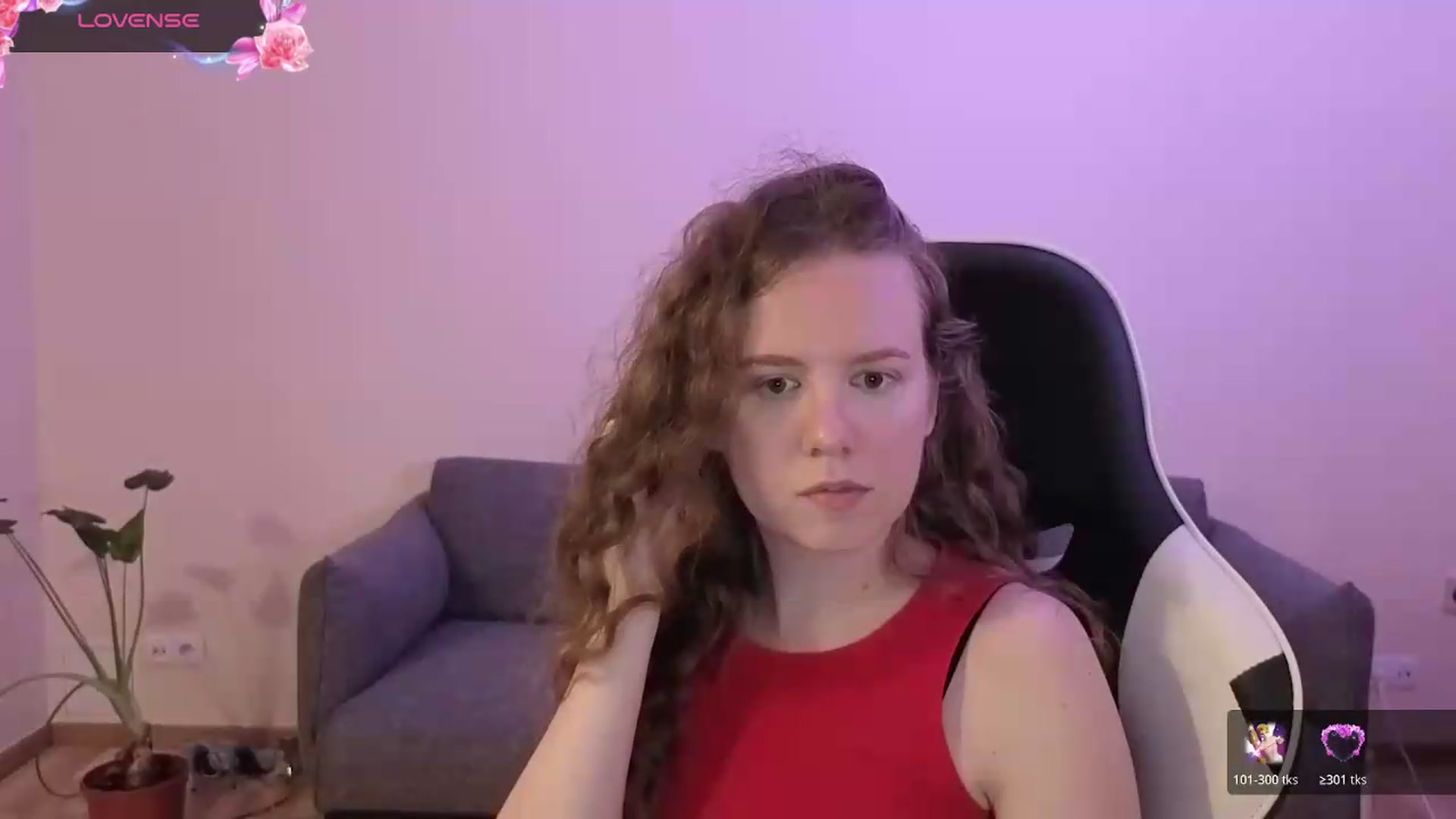 Gallery image thumbnail from BlueFlowerr's myfreecams stream on, 06/18/2026, 20:39 image 17 of 20