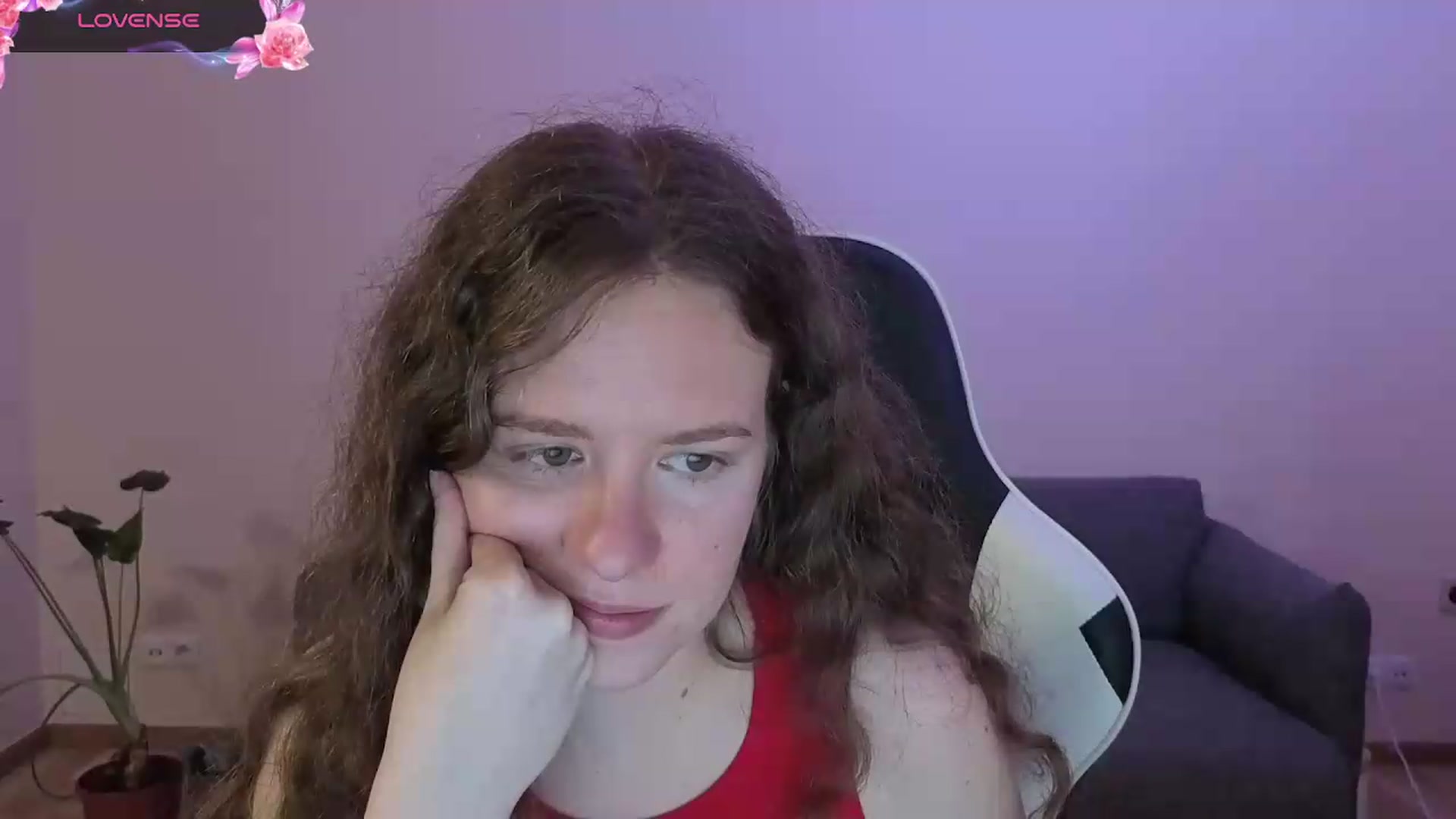 Gallery image thumbnail from BlueFlowerr's myfreecams stream on, 06/18/2026, 21:24 image 6 of 20
