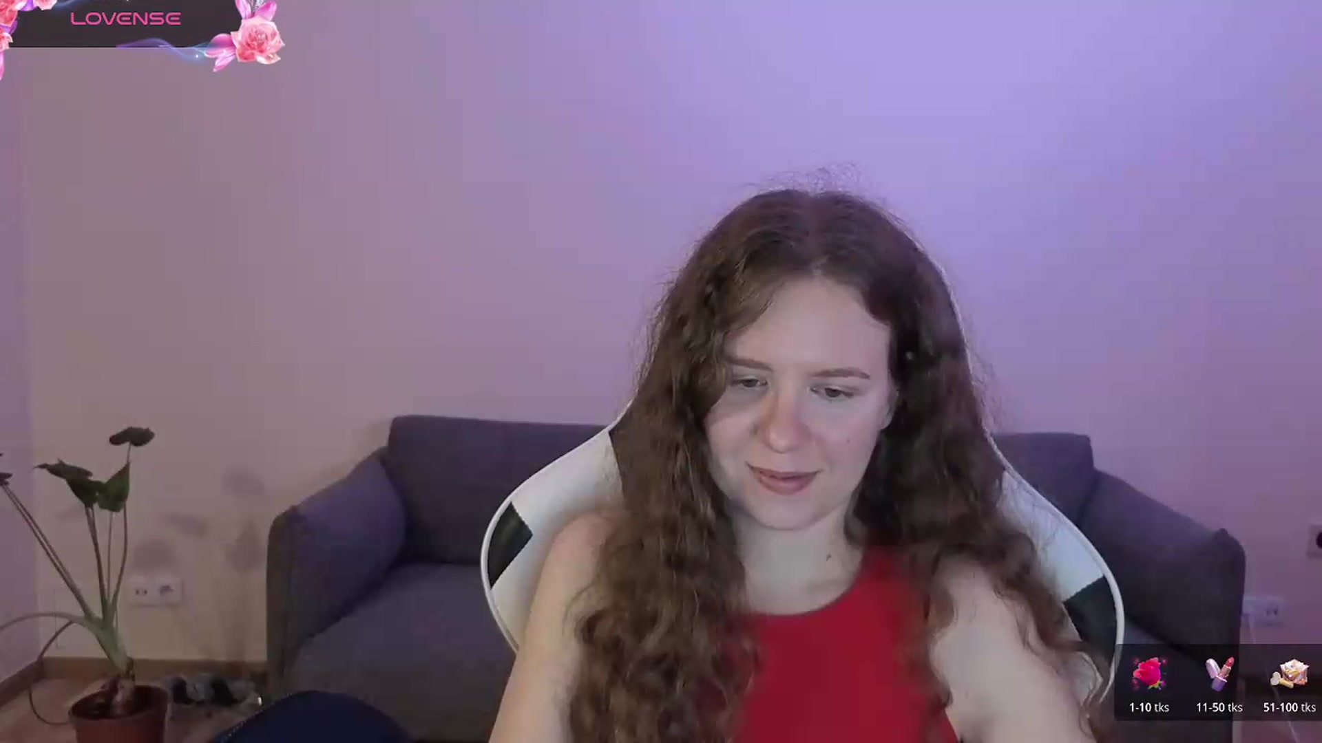 Gallery image thumbnail from BlueFlowerr's myfreecams stream on, 06/18/2026, 21:24 image 9 of 20
