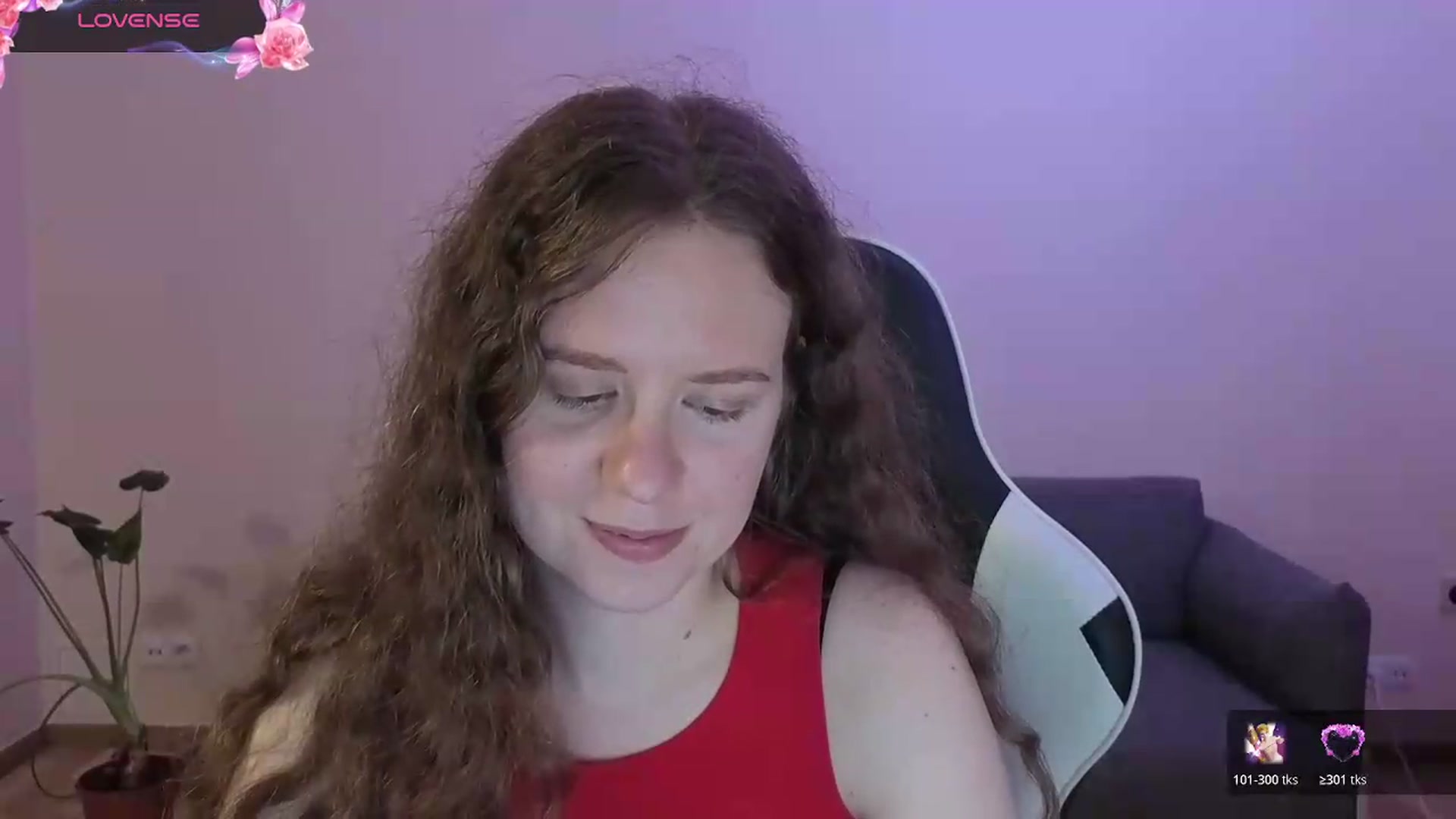 Gallery image thumbnail from BlueFlowerr's myfreecams stream on, 06/18/2026, 21:24 image 2 of 20