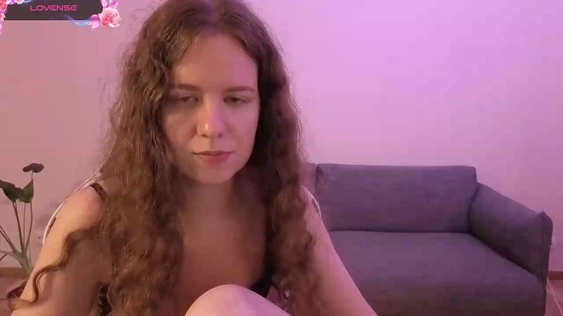 Gallery image thumbnail from BlueFlowerr's myfreecams stream on, 06/19/2026, 01:04 image 7 of 20