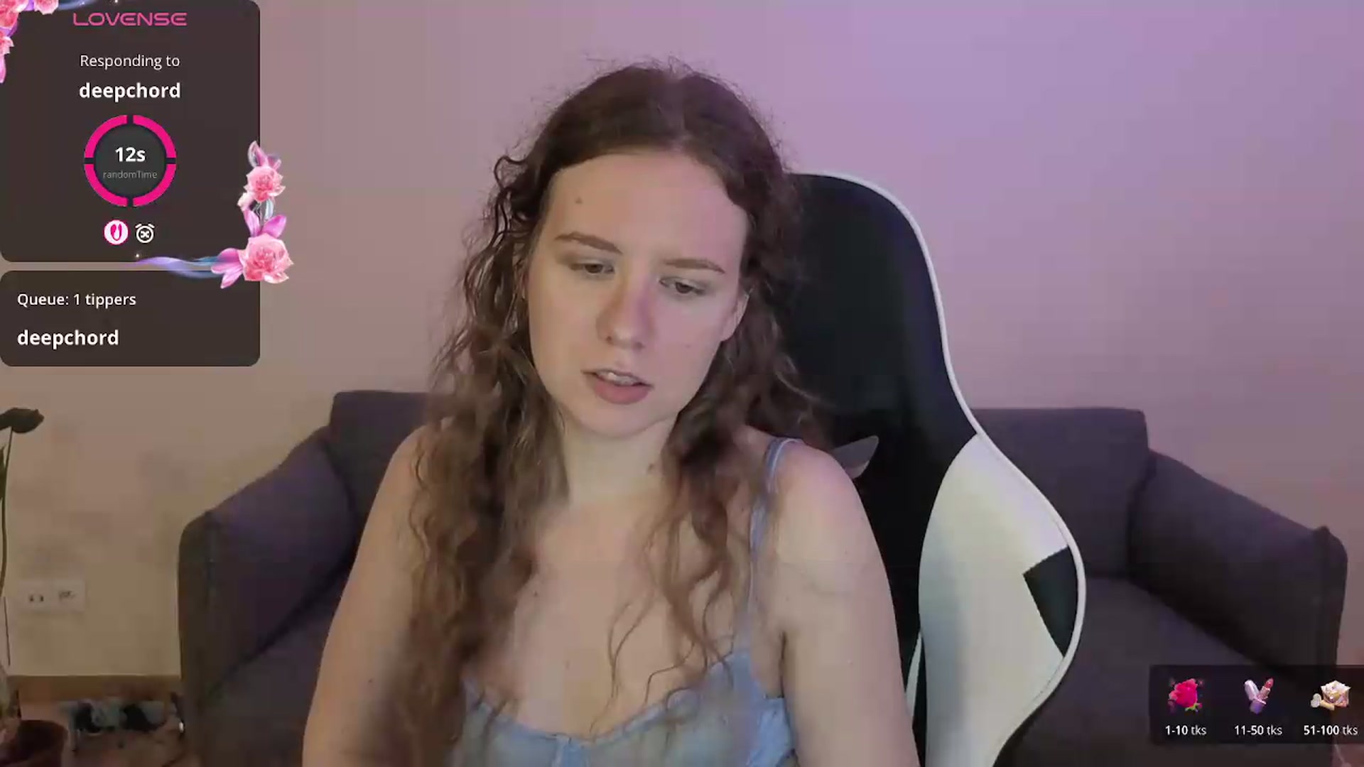 Gallery image thumbnail from BlueFlowerr's myfreecams stream on, 06/19/2026, 23:16 image 5 of 20