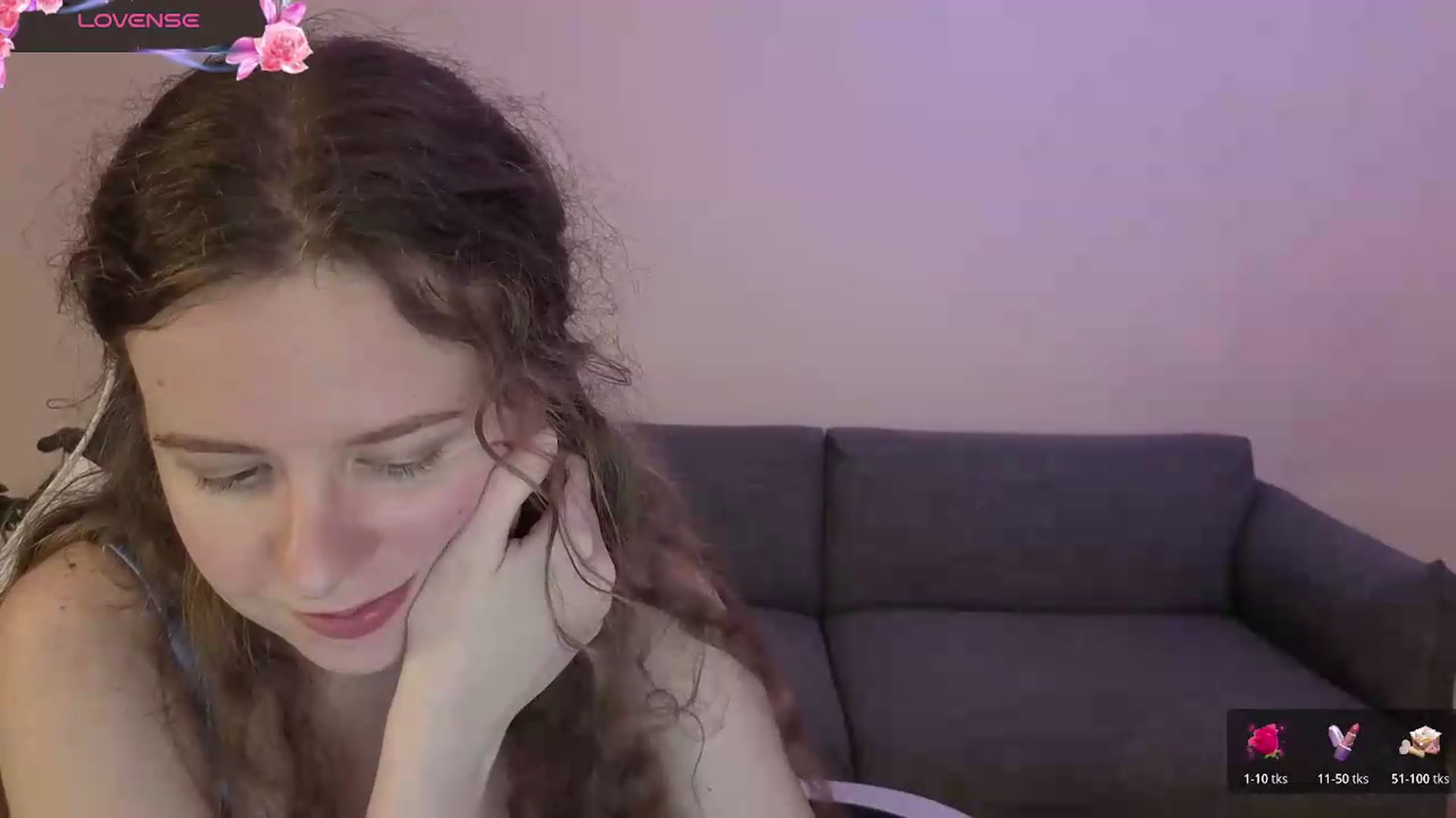 Gallery image thumbnail from BlueFlowerr's myfreecams stream on, 06/19/2026, 23:33 image 3 of 20
