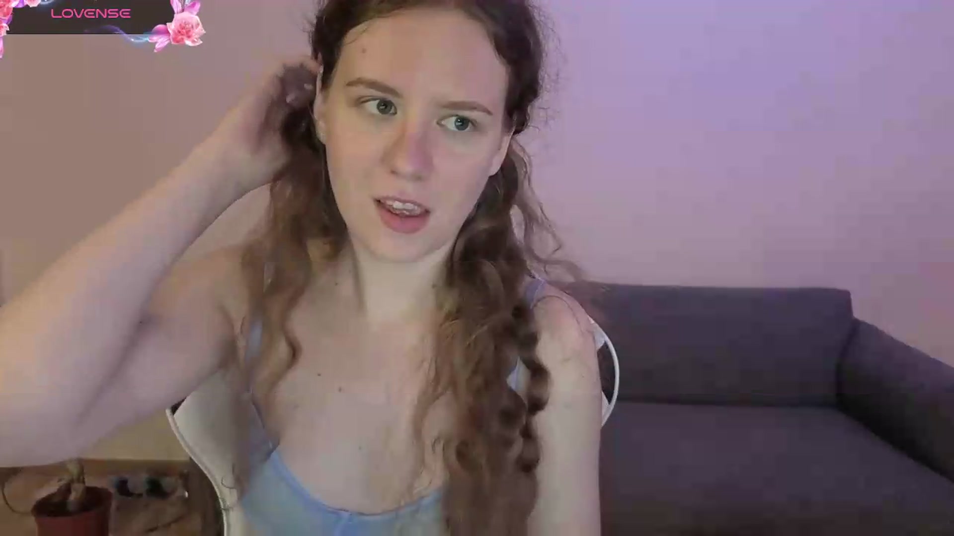 Gallery image thumbnail from BlueFlowerr's myfreecams stream on, 06/20/2026, 24:02 image 19 of 20
