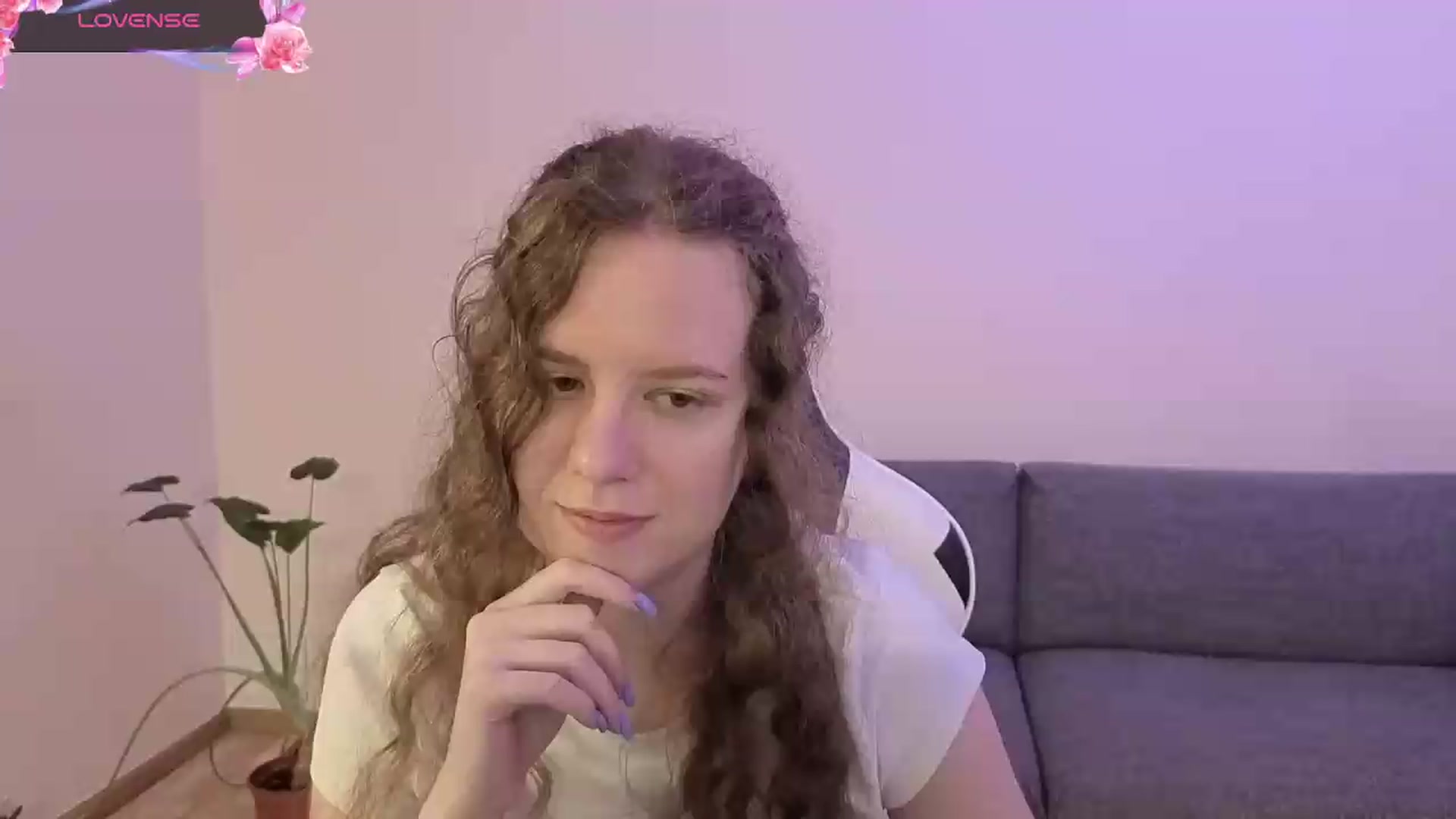 Gallery image thumbnail from BlueFlowerr's myfreecams stream on, 06/20/2026, 19:24 image 17 of 20