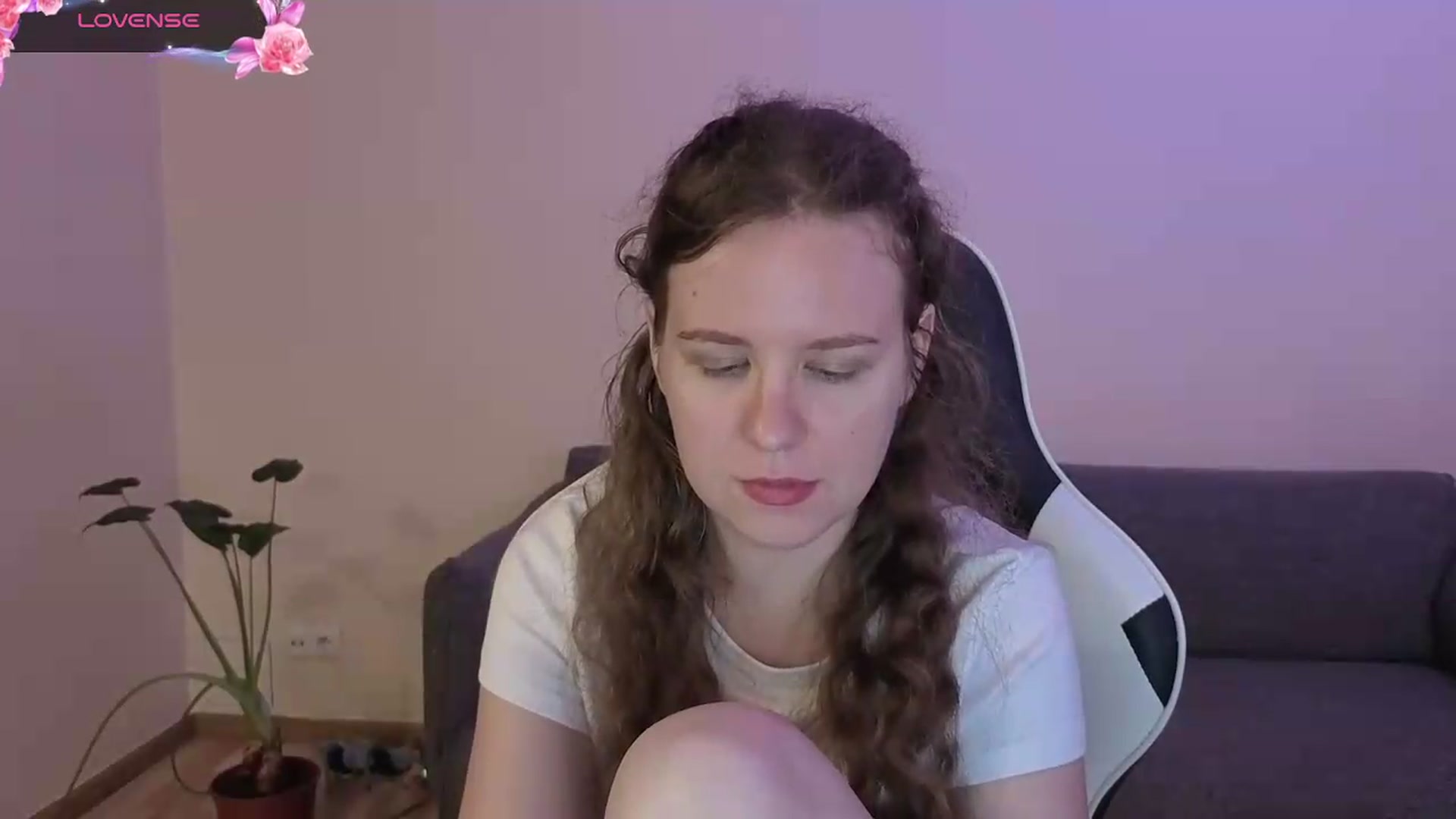 Gallery image thumbnail from BlueFlowerr's myfreecams stream on, 06/20/2026, 20:08 image 2 of 20