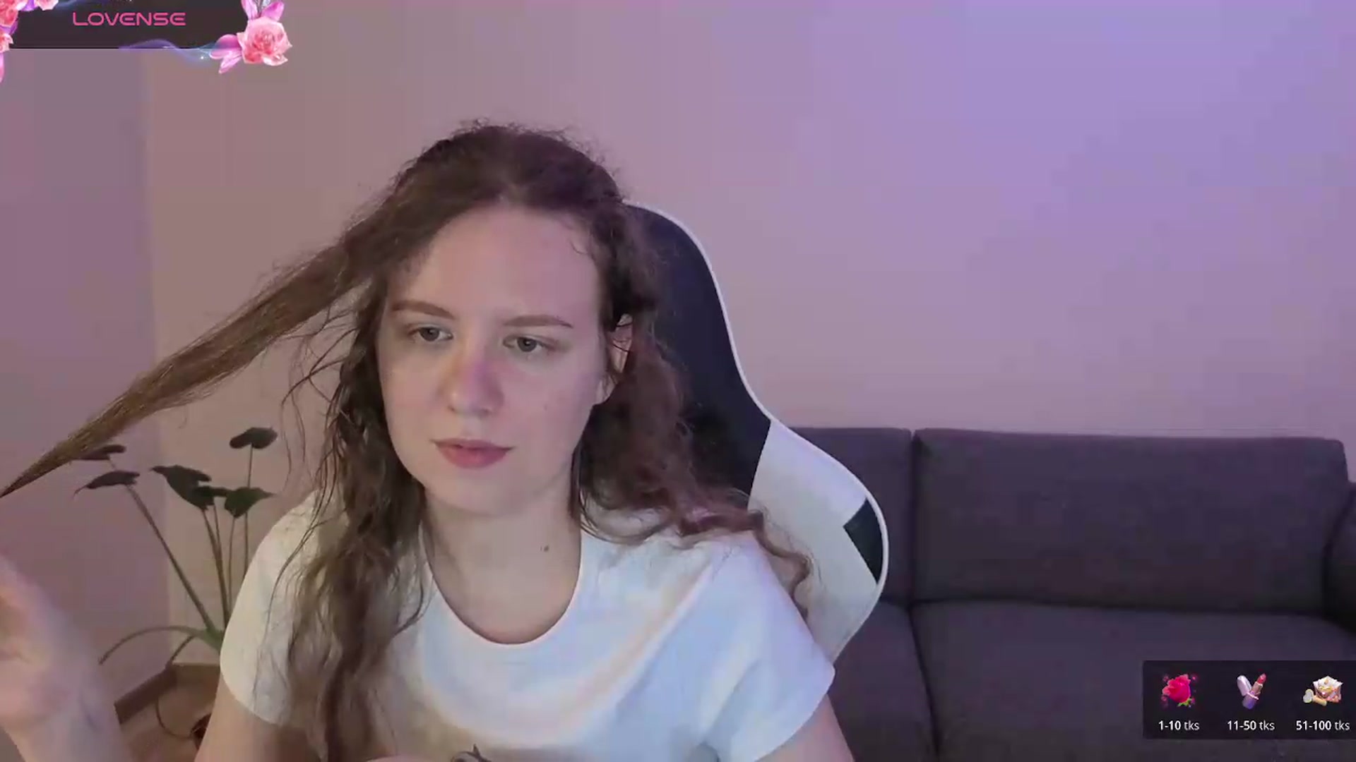 Gallery image thumbnail from BlueFlowerr's myfreecams stream on, 06/20/2026, 21:56 image 16 of 20