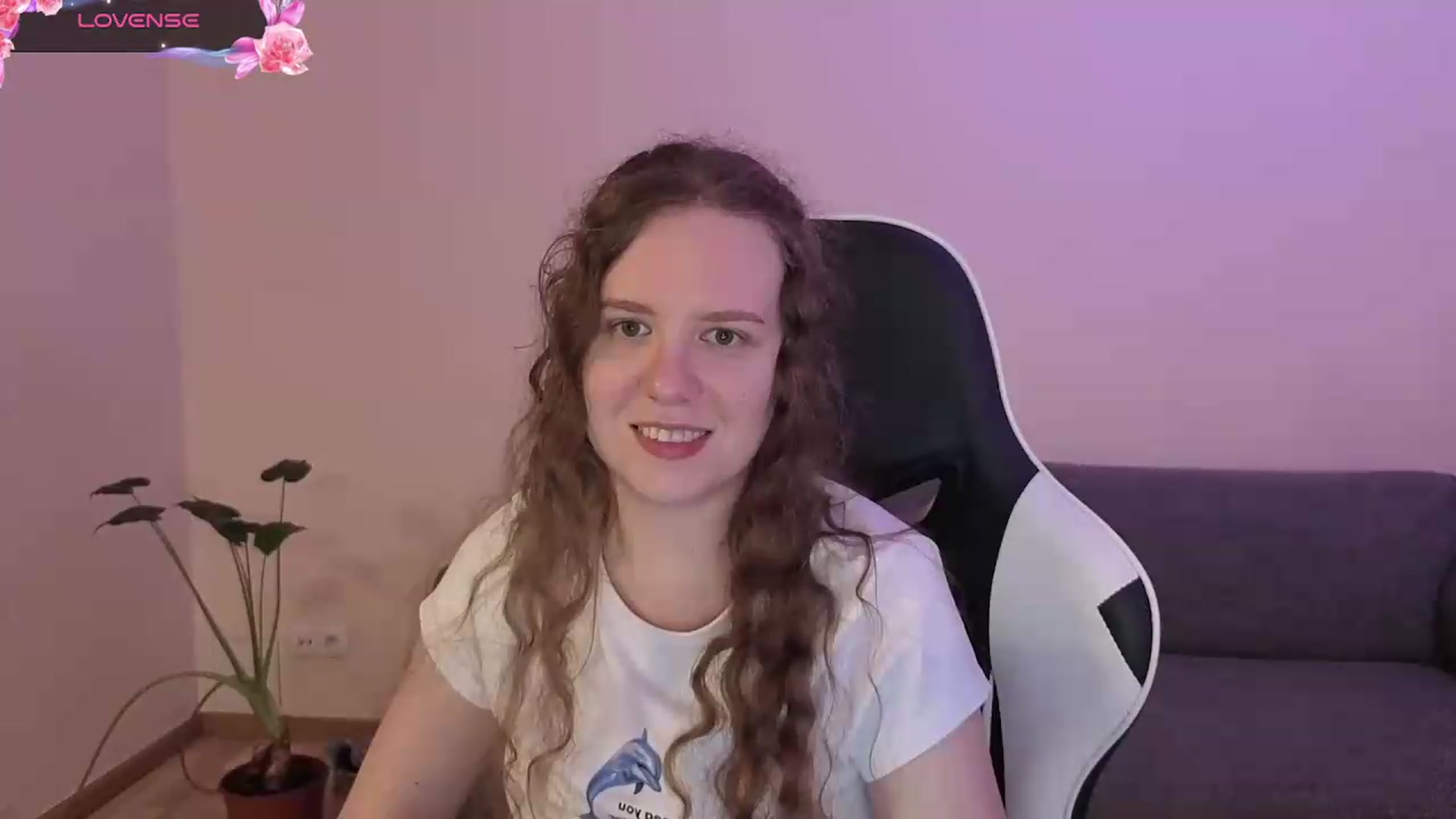 Gallery image thumbnail from BlueFlowerr's myfreecams stream on, 06/20/2026, 23:30 image 13 of 20
