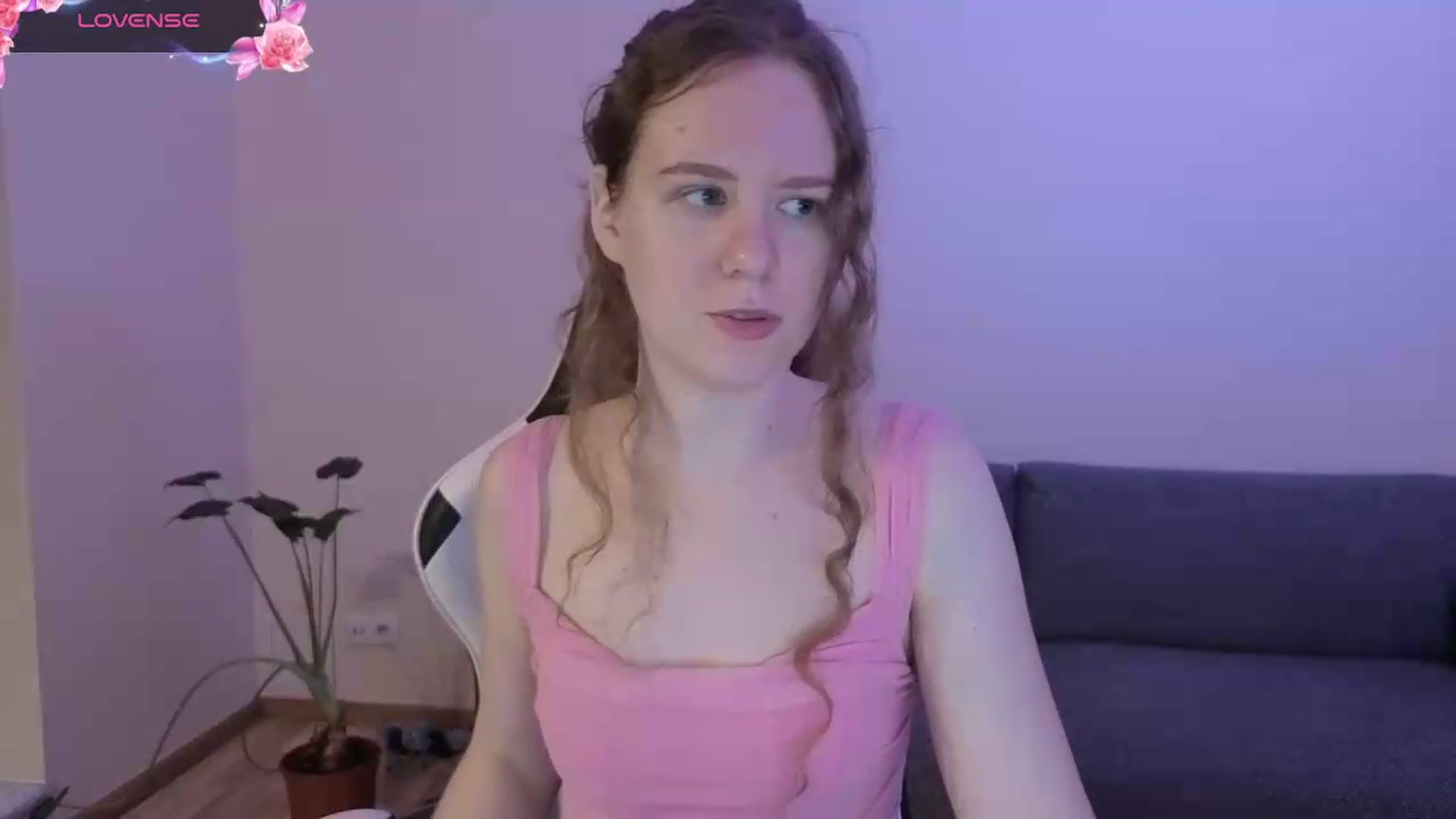 Gallery image thumbnail from BlueFlowerr's myfreecams stream on, 06/21/2026, 15:49 image 11 of 20