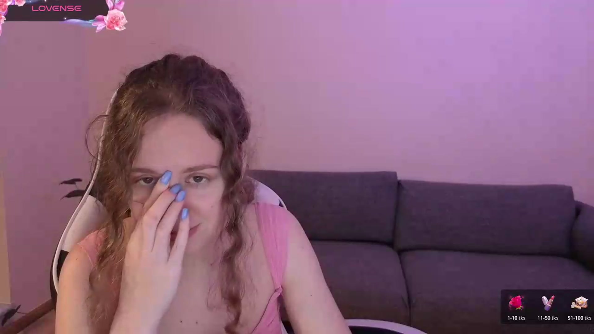 Gallery image thumbnail from BlueFlowerr's myfreecams stream on, 06/21/2026, 20:54 image 10 of 20