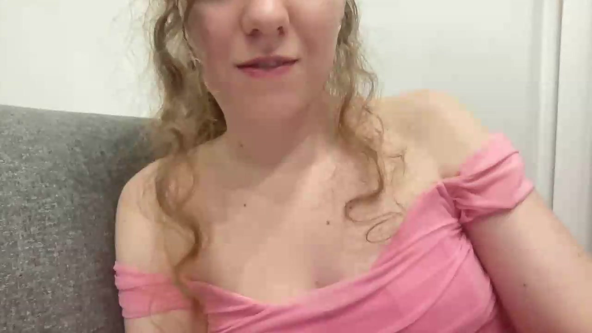 Gallery image thumbnail from BlueFlowerr's myfreecams stream on, 06/22/2026, 01:04 image 20 of 20