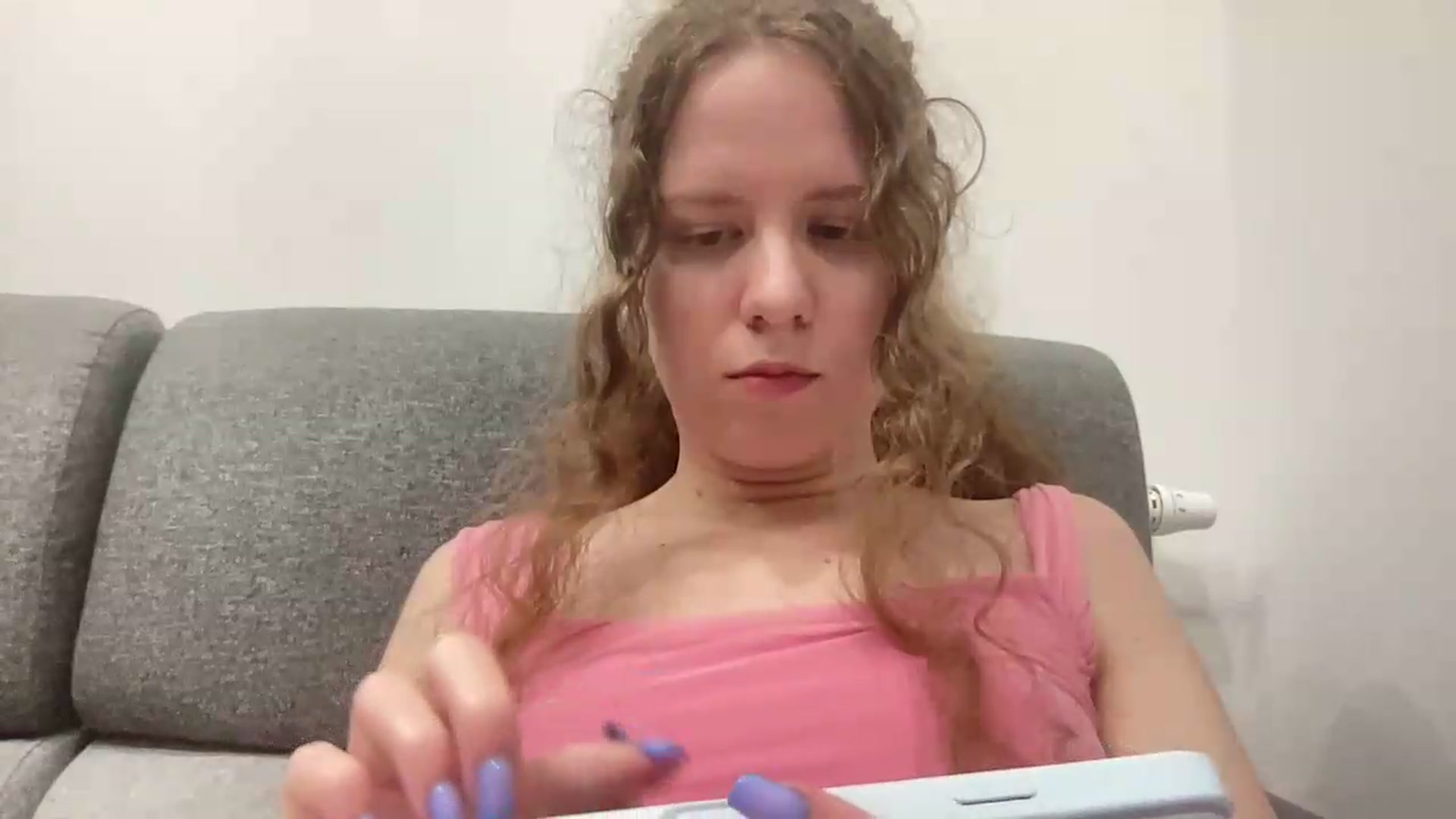 Gallery image thumbnail from BlueFlowerr's myfreecams stream on, 06/22/2026, 01:50 image 12 of 20