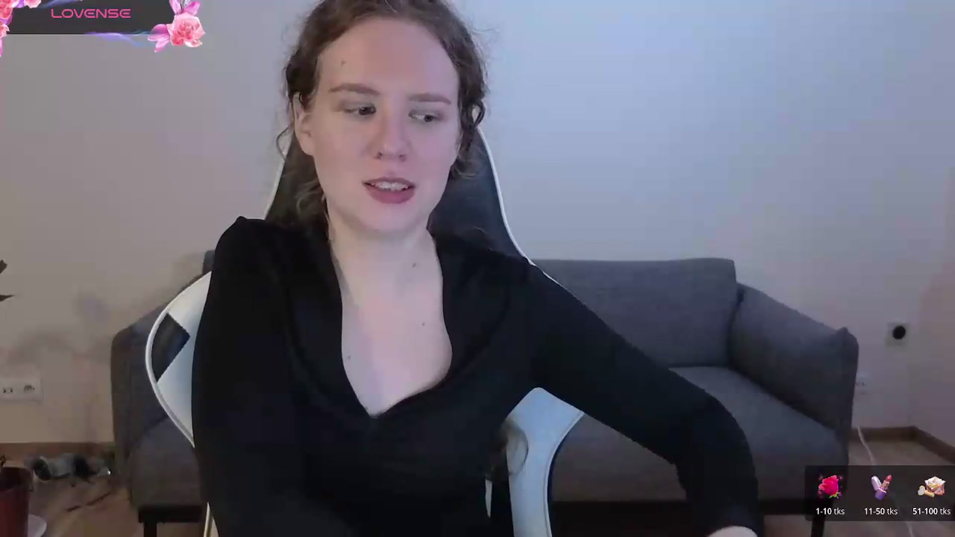 Gallery image thumbnail from BlueFlowerr's myfreecams stream on, 06/22/2026, 17:56 image 15 of 20