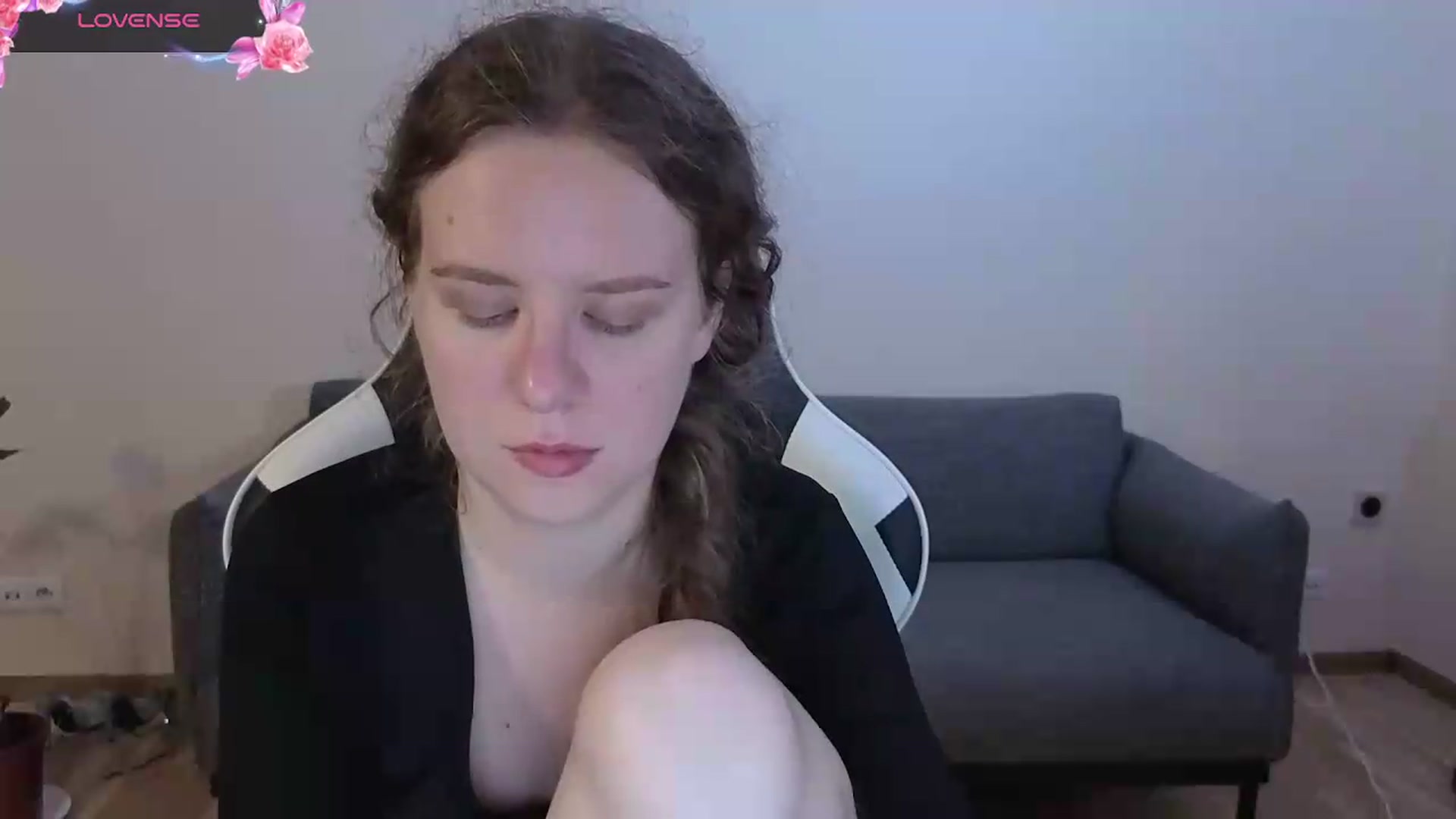 Gallery image thumbnail from BlueFlowerr's myfreecams stream on, 06/22/2026, 17:56 image 13 of 20
