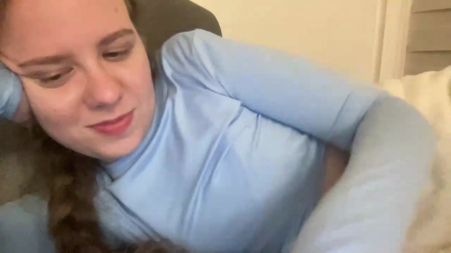 Gallery image thumbnail from BlueFlowerr's myfreecams stream on, 06/23/2026, 24:02 image 12 of 20