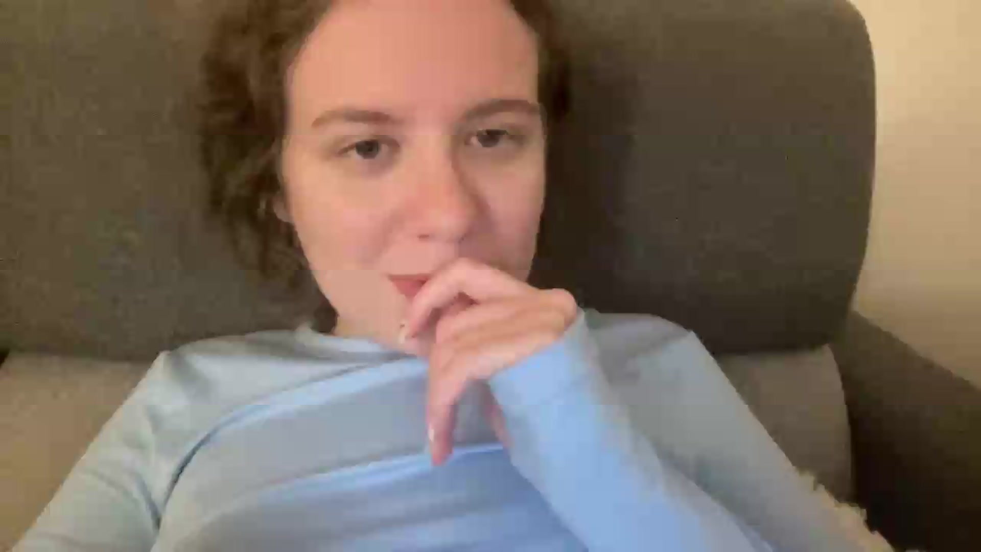 Gallery image thumbnail from BlueFlowerr's myfreecams stream on, 06/23/2026, 24:26 image 14 of 20