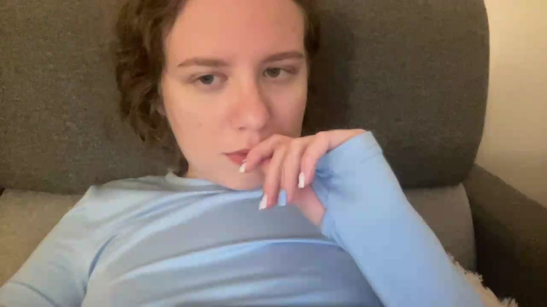 Gallery image thumbnail from BlueFlowerr's myfreecams stream on, 06/23/2026, 24:26 image 4 of 20