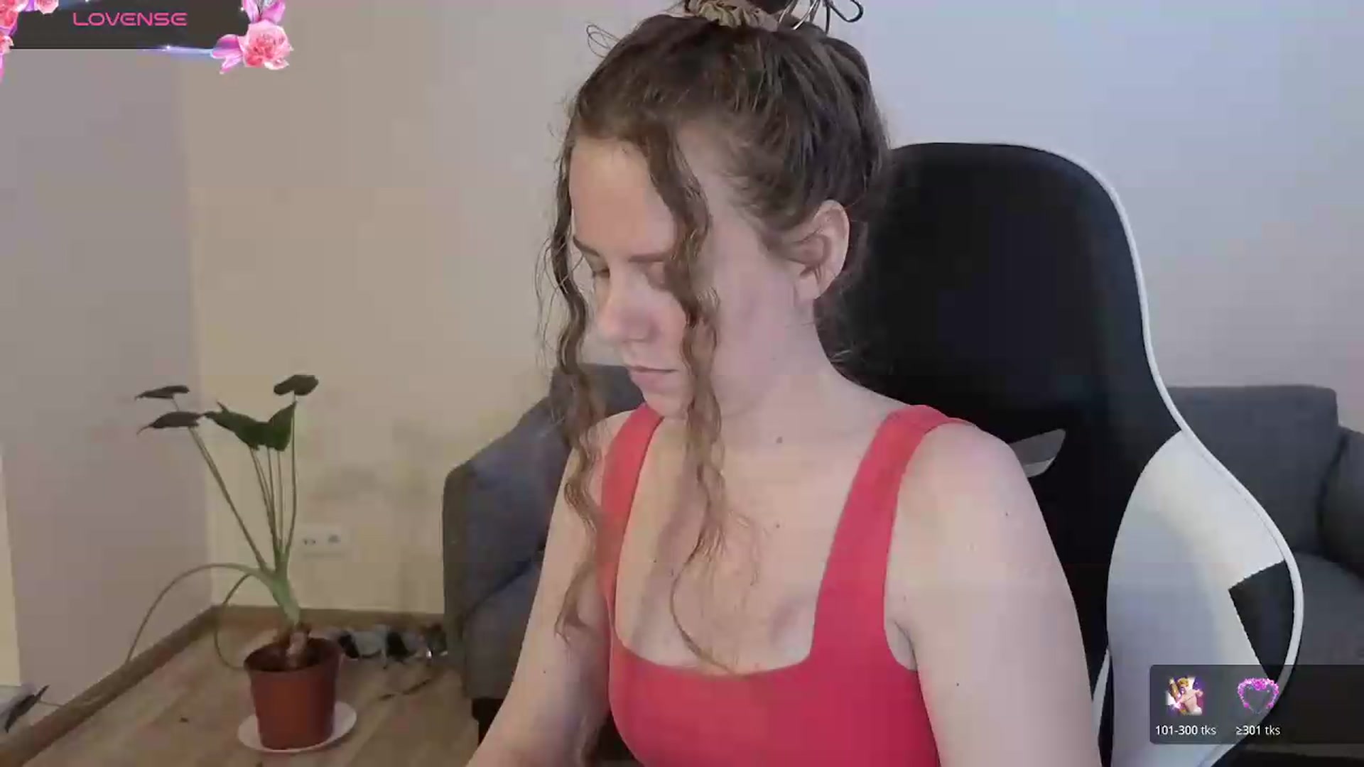 Gallery image thumbnail from BlueFlowerr's myfreecams stream on, 06/23/2026, 17:54 image 18 of 20